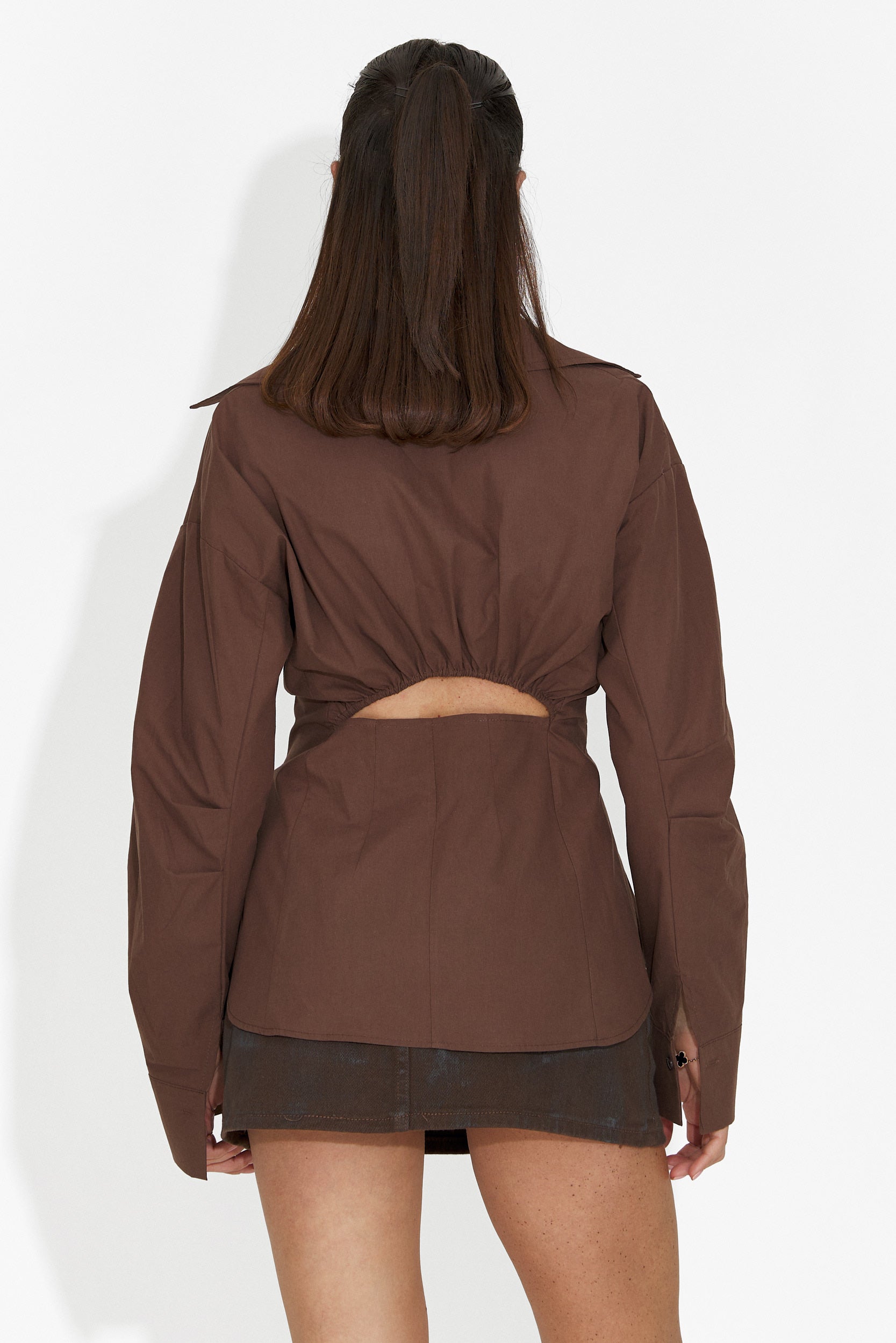 Елегантна дамска риза кафява Alesya Bogas