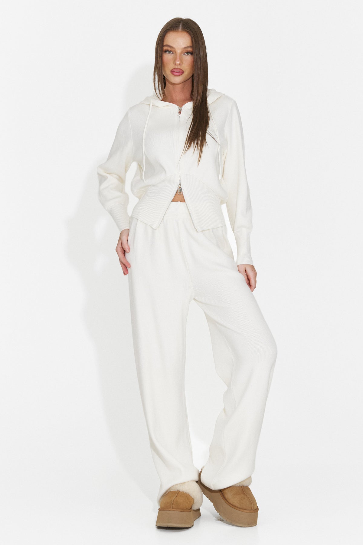 Compleu casual crem Groviroila Bogas