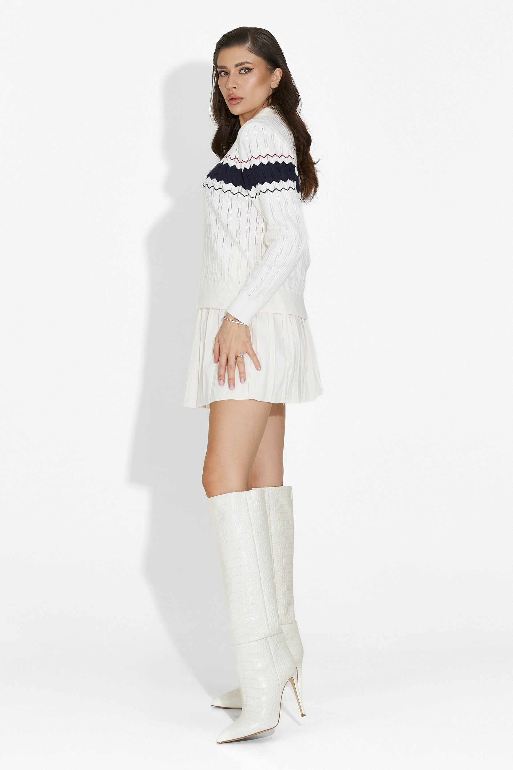 Комплект с бяла пола Rozalin Bogas