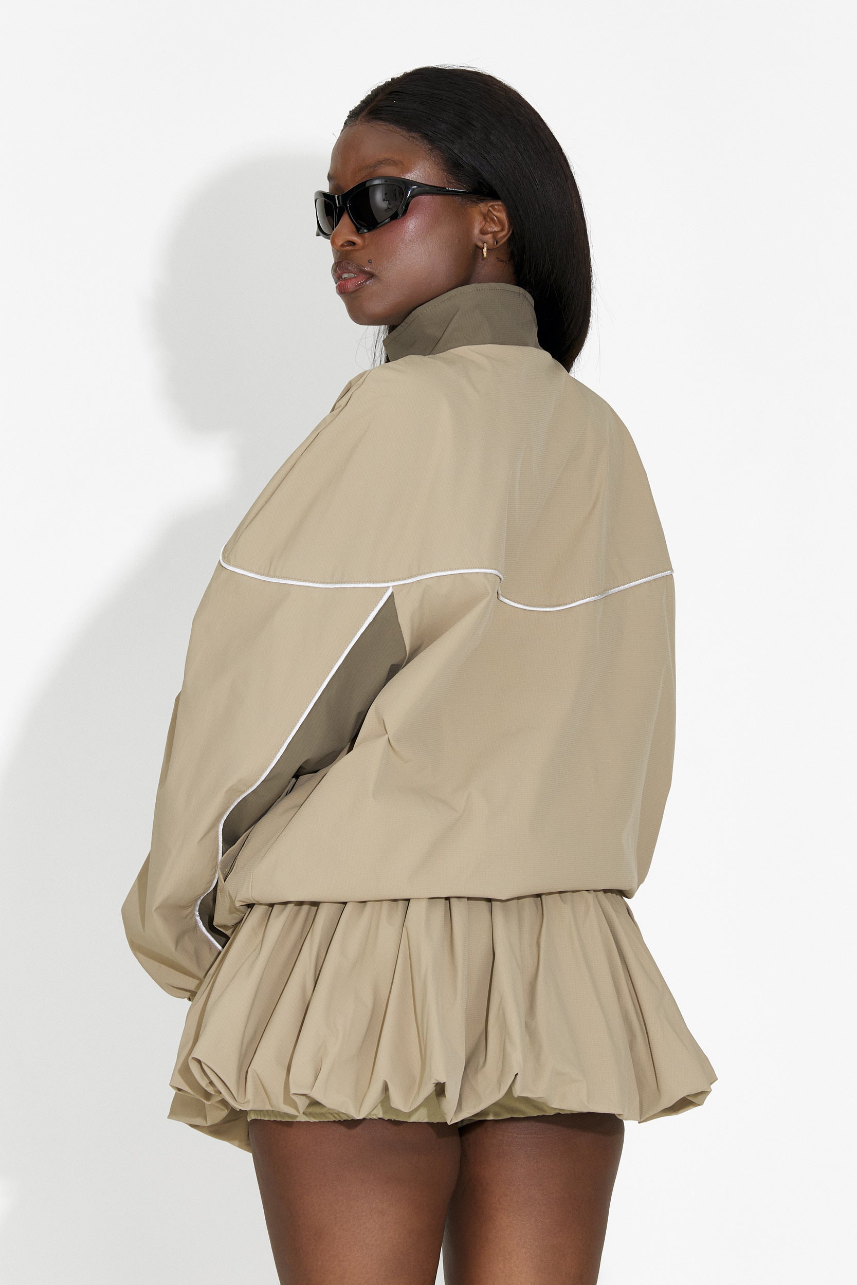 Комплект с бежова пола-панталон Selmira Bogas