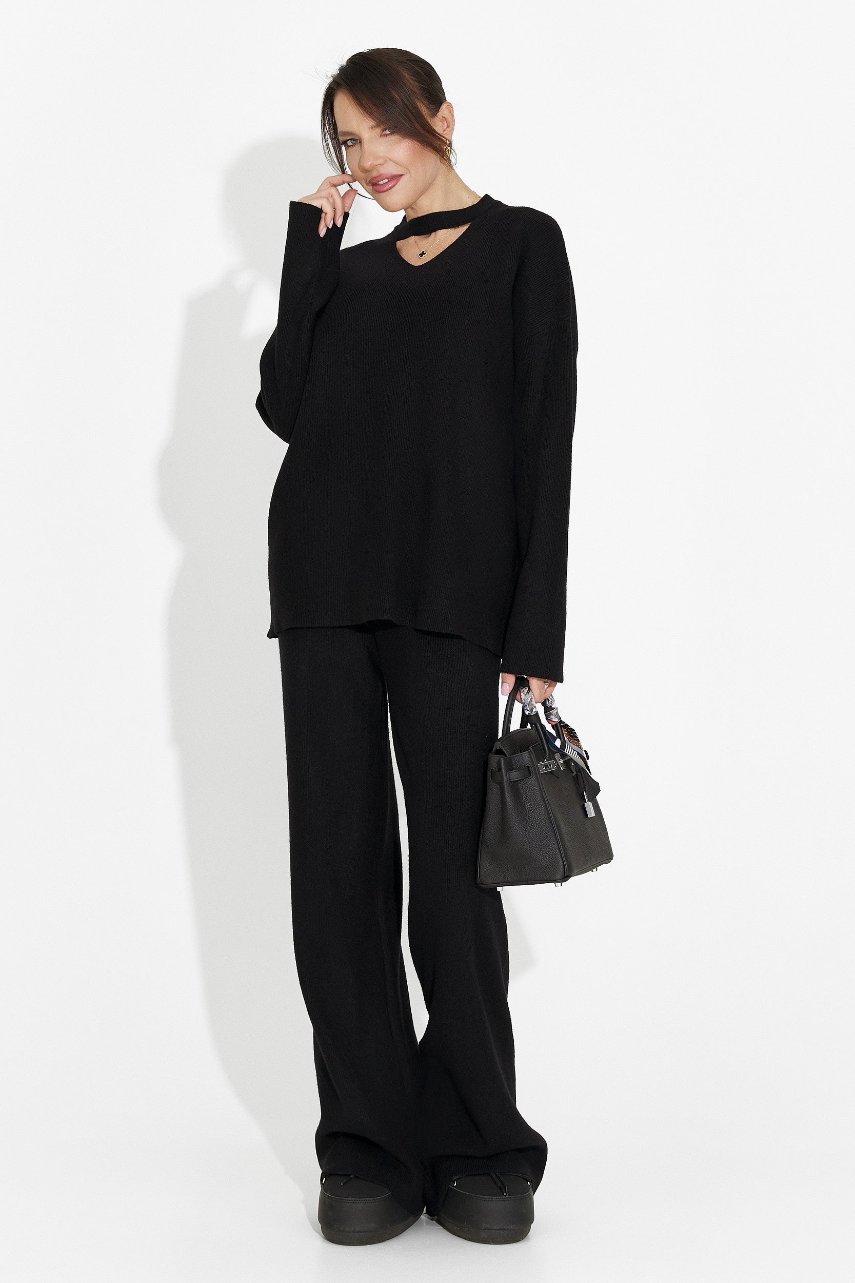 Черен комплект с панталони Kania Bogas