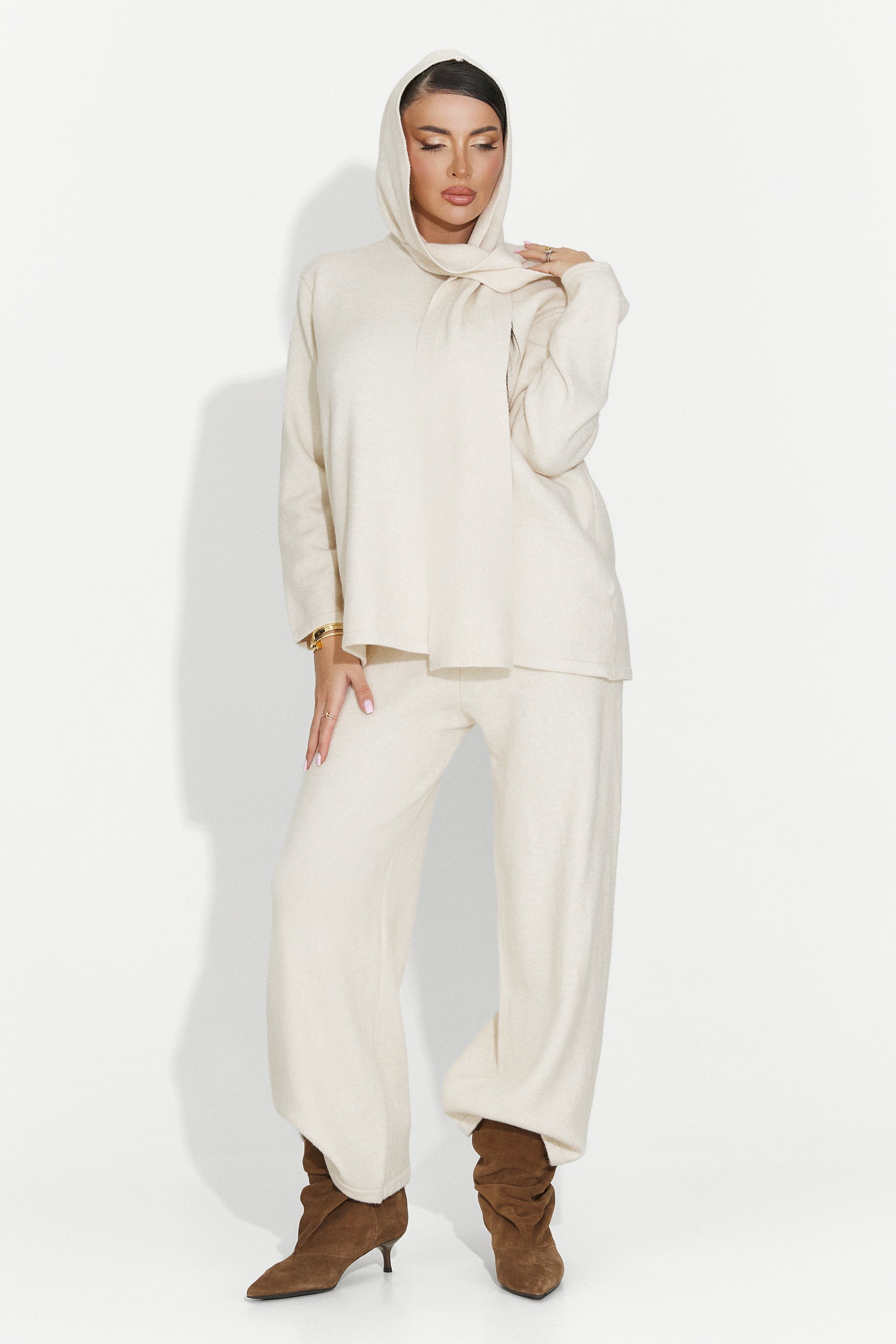 Дамски комплект ежедневен бежов Vencilie Bogas