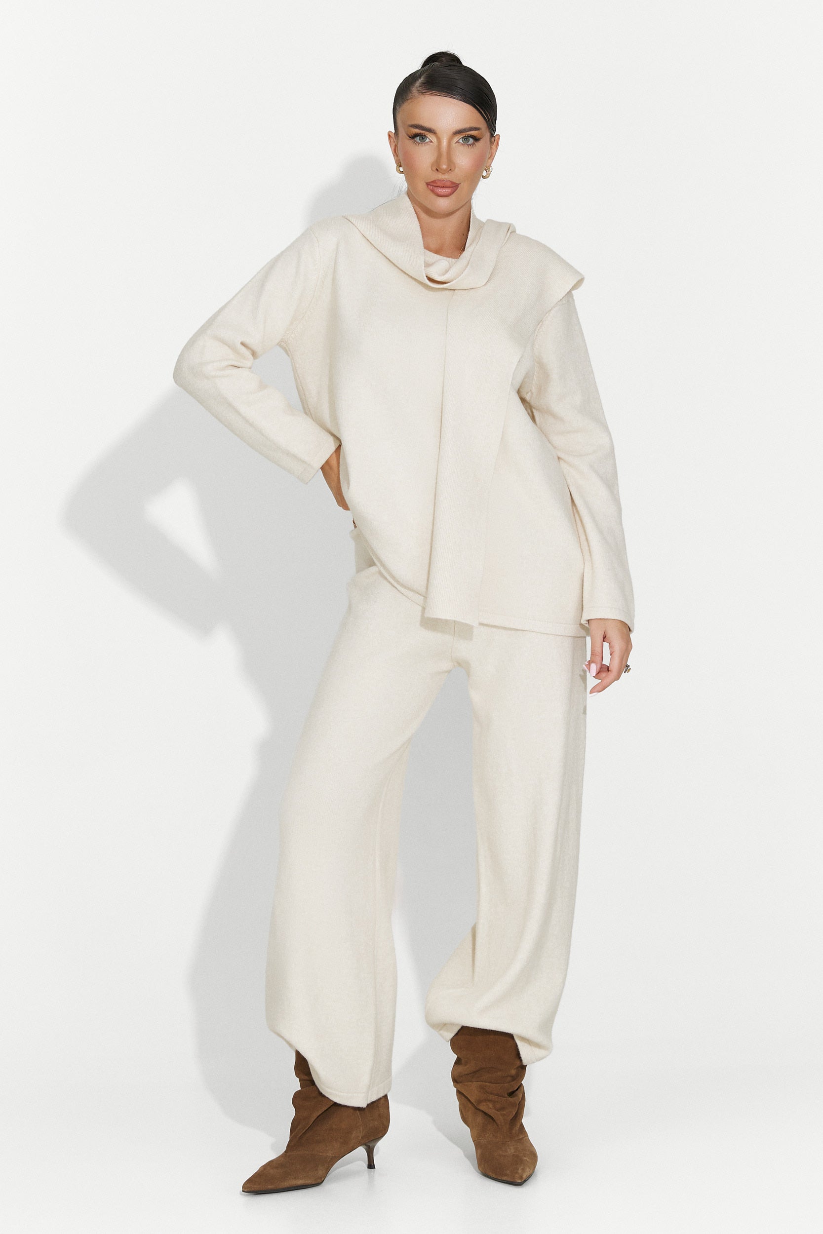 Дамски комплект ежедневен бежов Vencilie Bogas