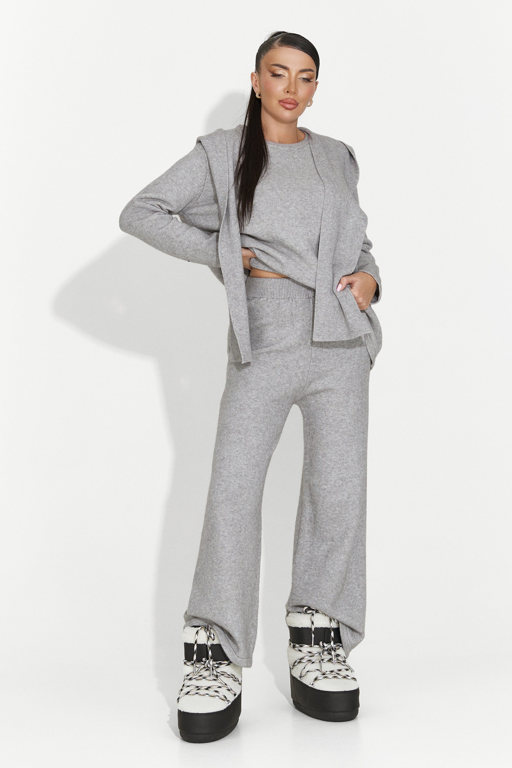 Дамски комплект ежедневен сив Vencilie Bogas