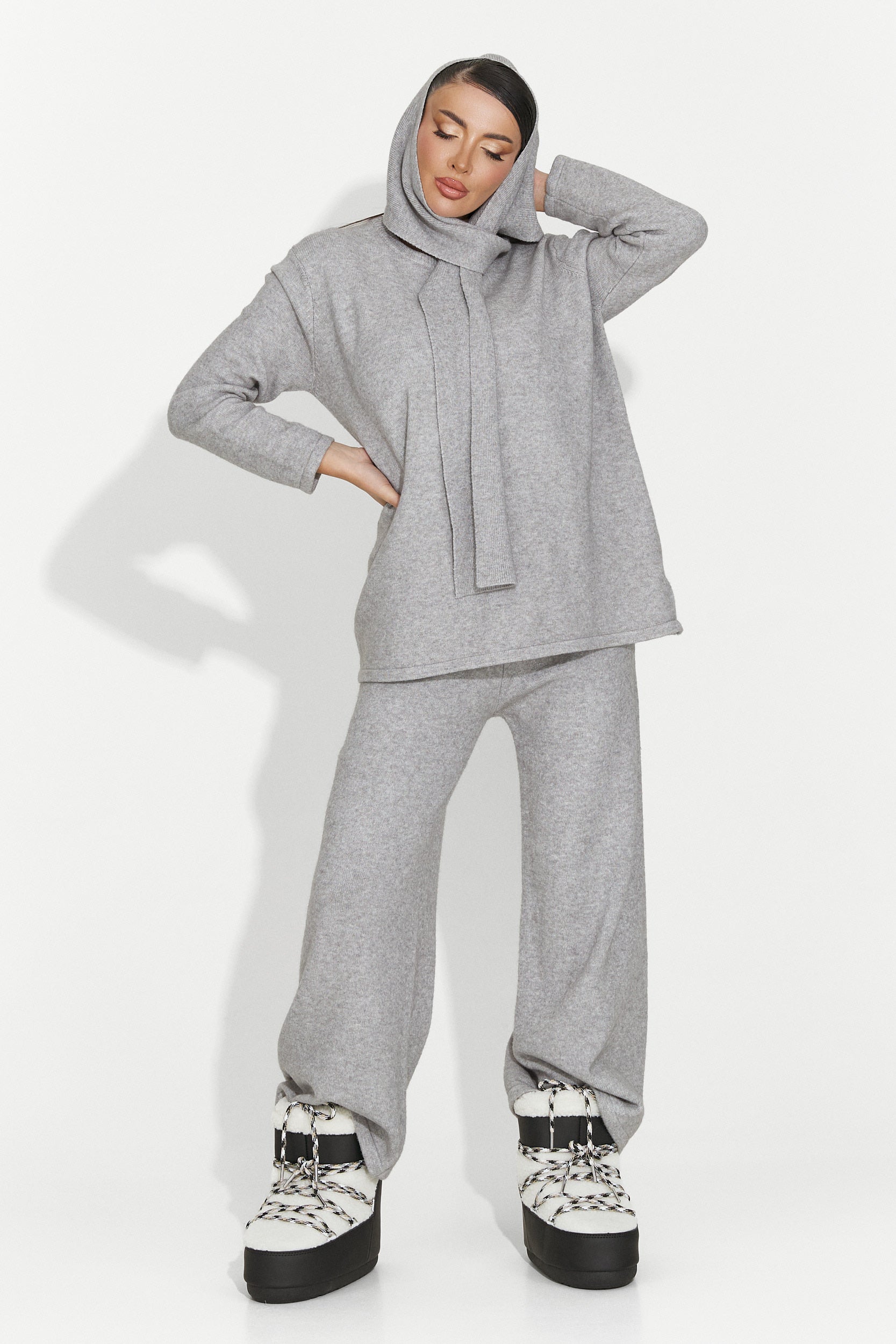 Дамски комплект ежедневен сив Vencilie Bogas