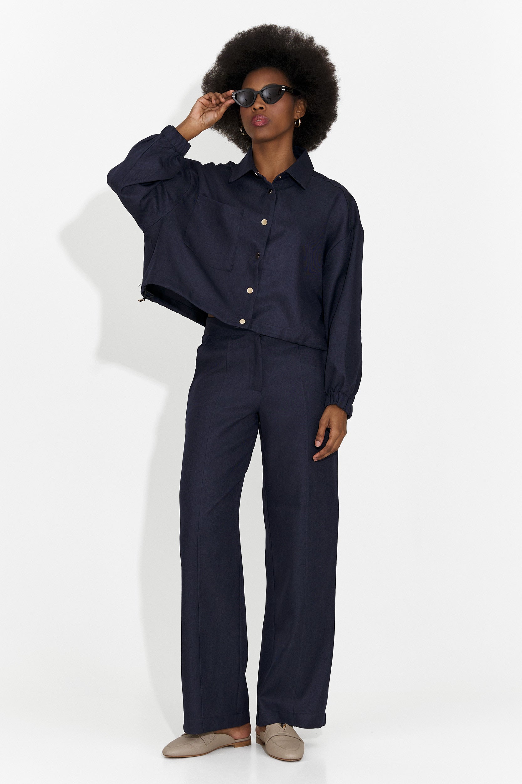 Елегантен дамски комплект в тъмносиньо Densia Bogas