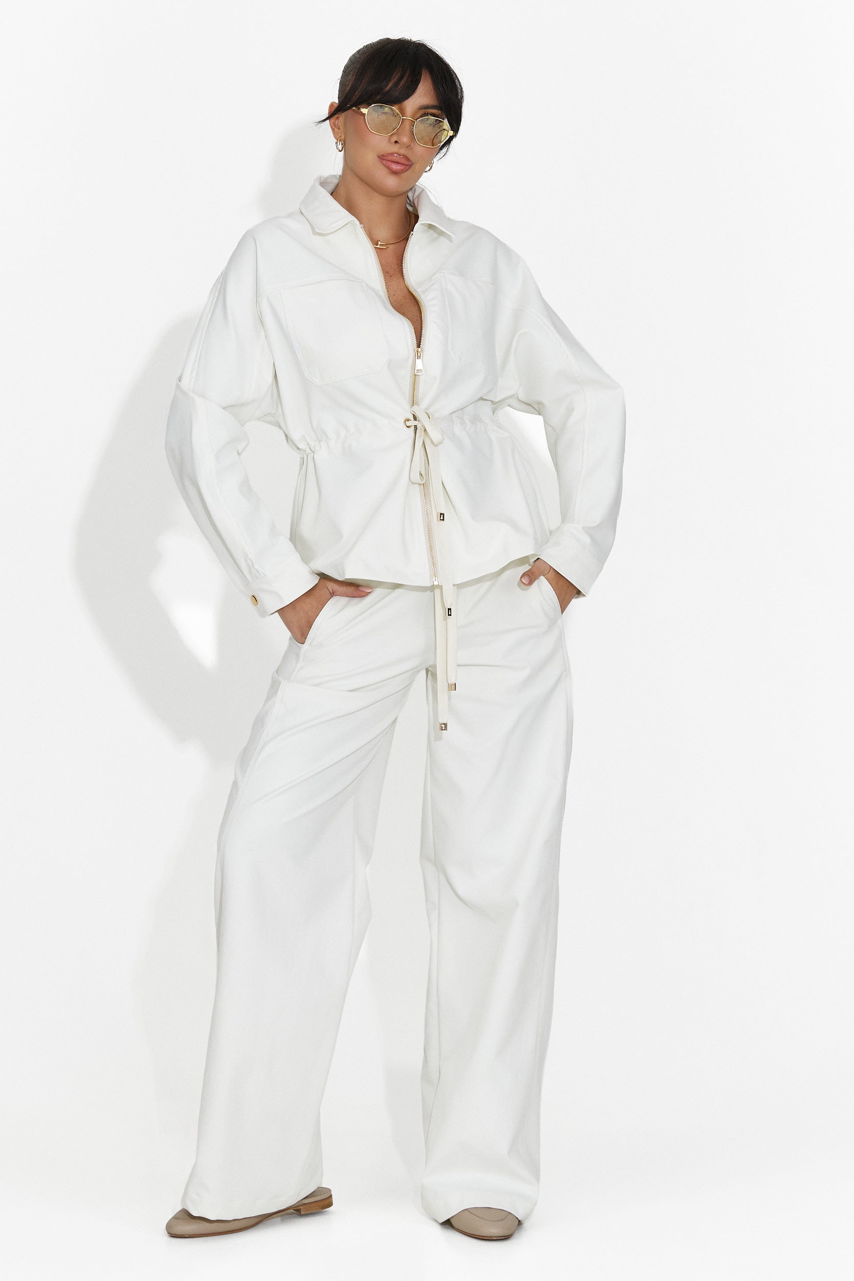 Елегантен дамски костюм в бяло Elenya Bogas