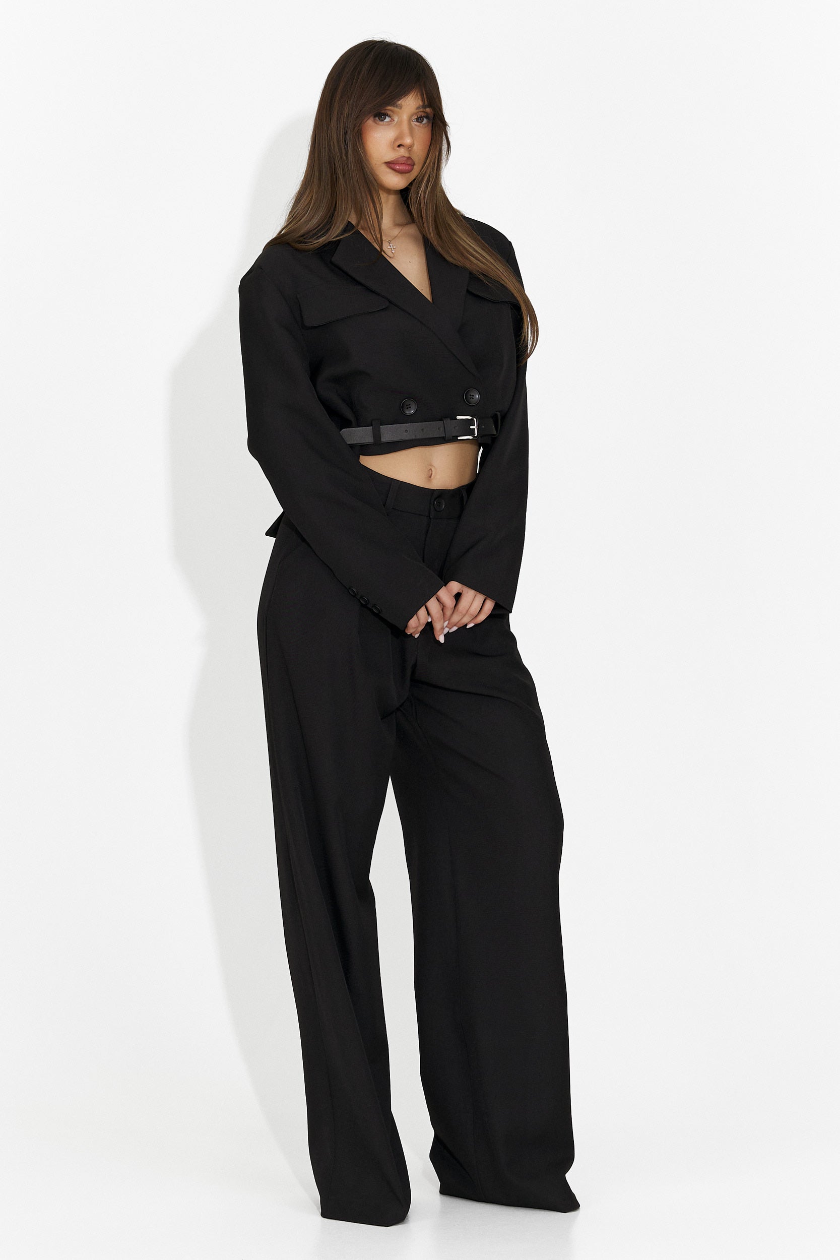 Елегантен дамски костюм в черно Esmara Bogas