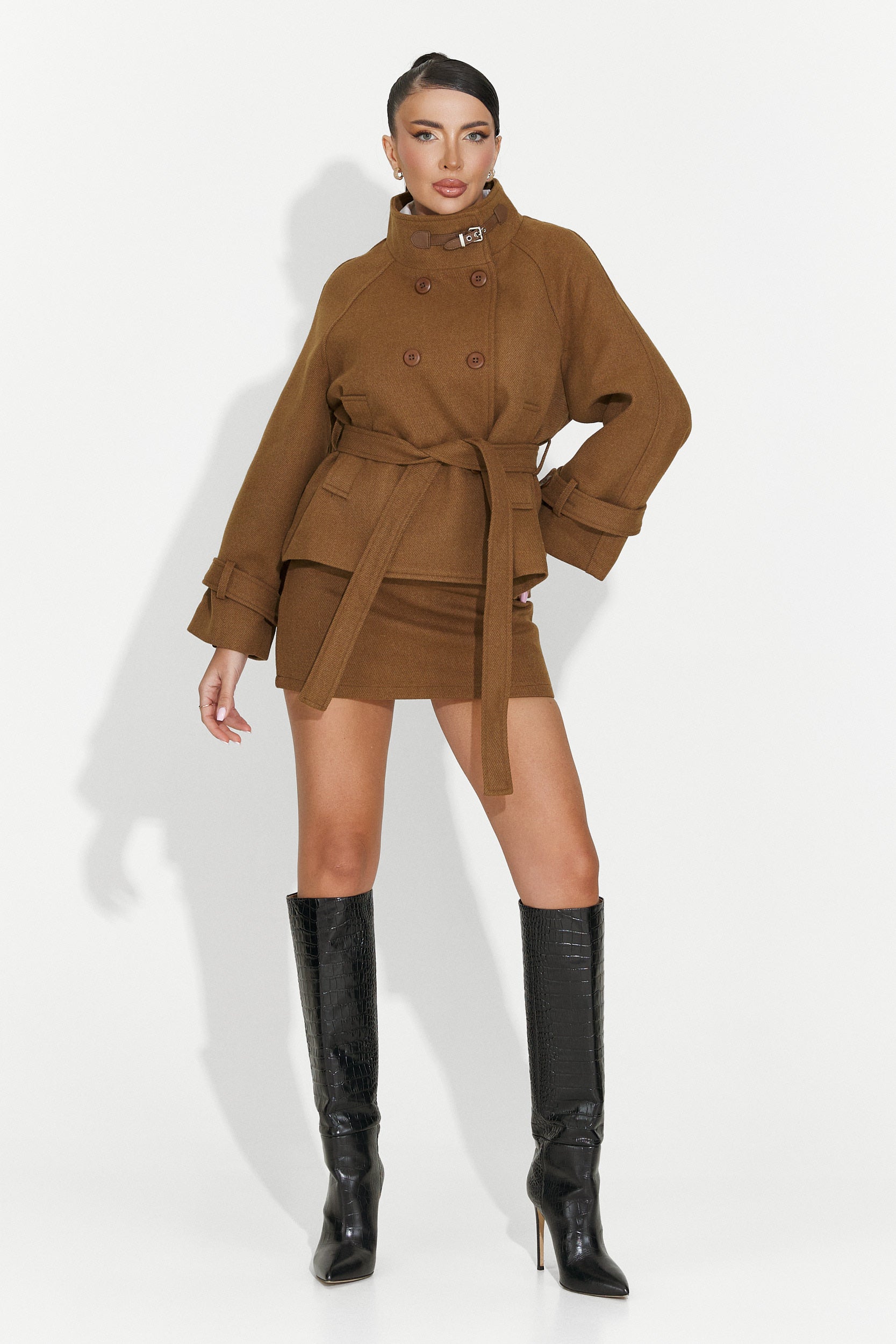 Дамски костюм сако + пола кафяв Ulmira Bogas