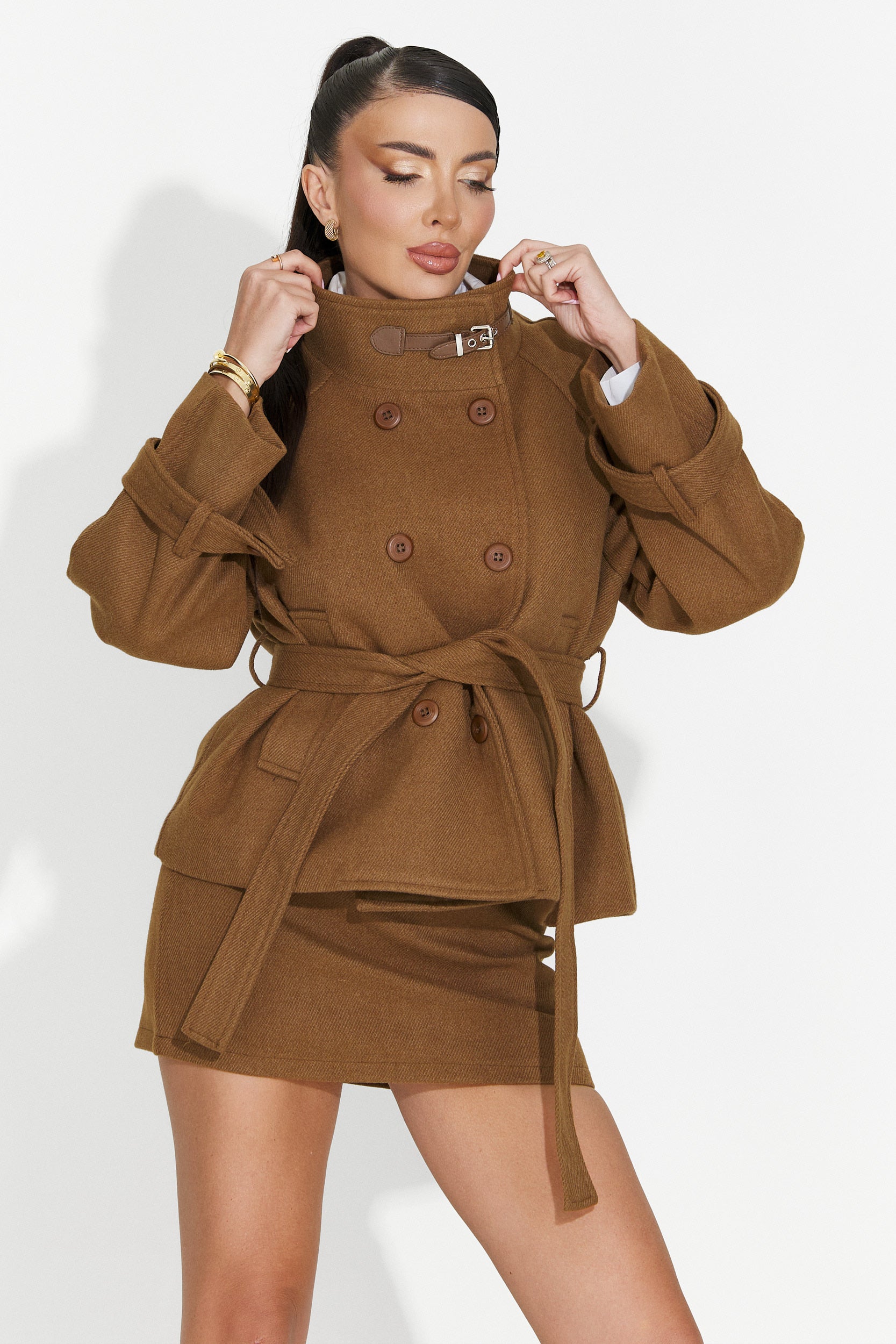 Дамски костюм сако + пола кафяв Ulmira Bogas