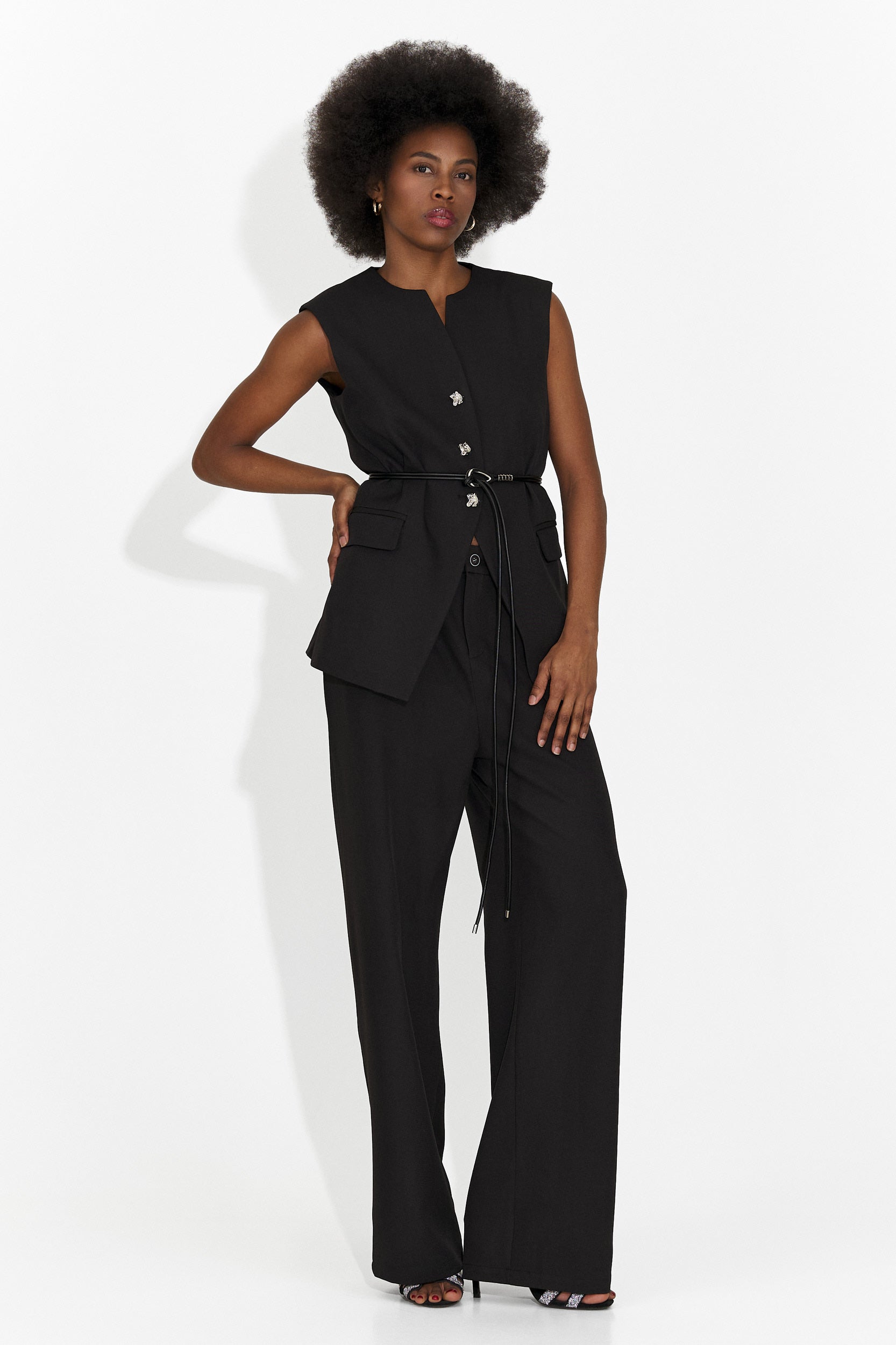 Дамски костюм жилетка + панталони черен Avilma Bogas