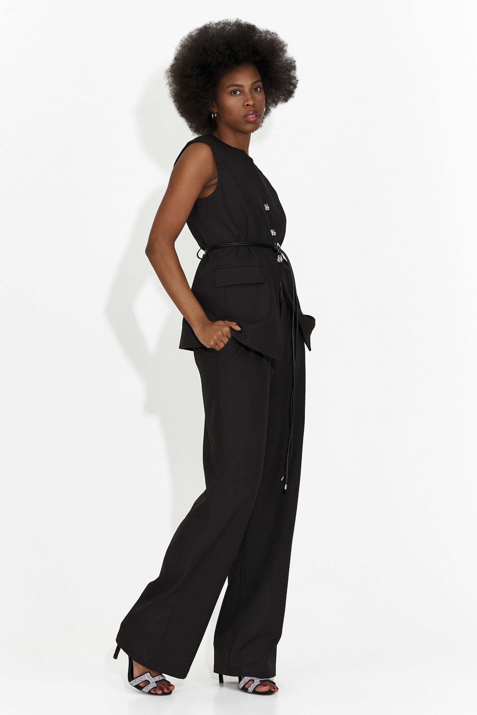 Дамски костюм жилетка + панталони черен Avilma Bogas