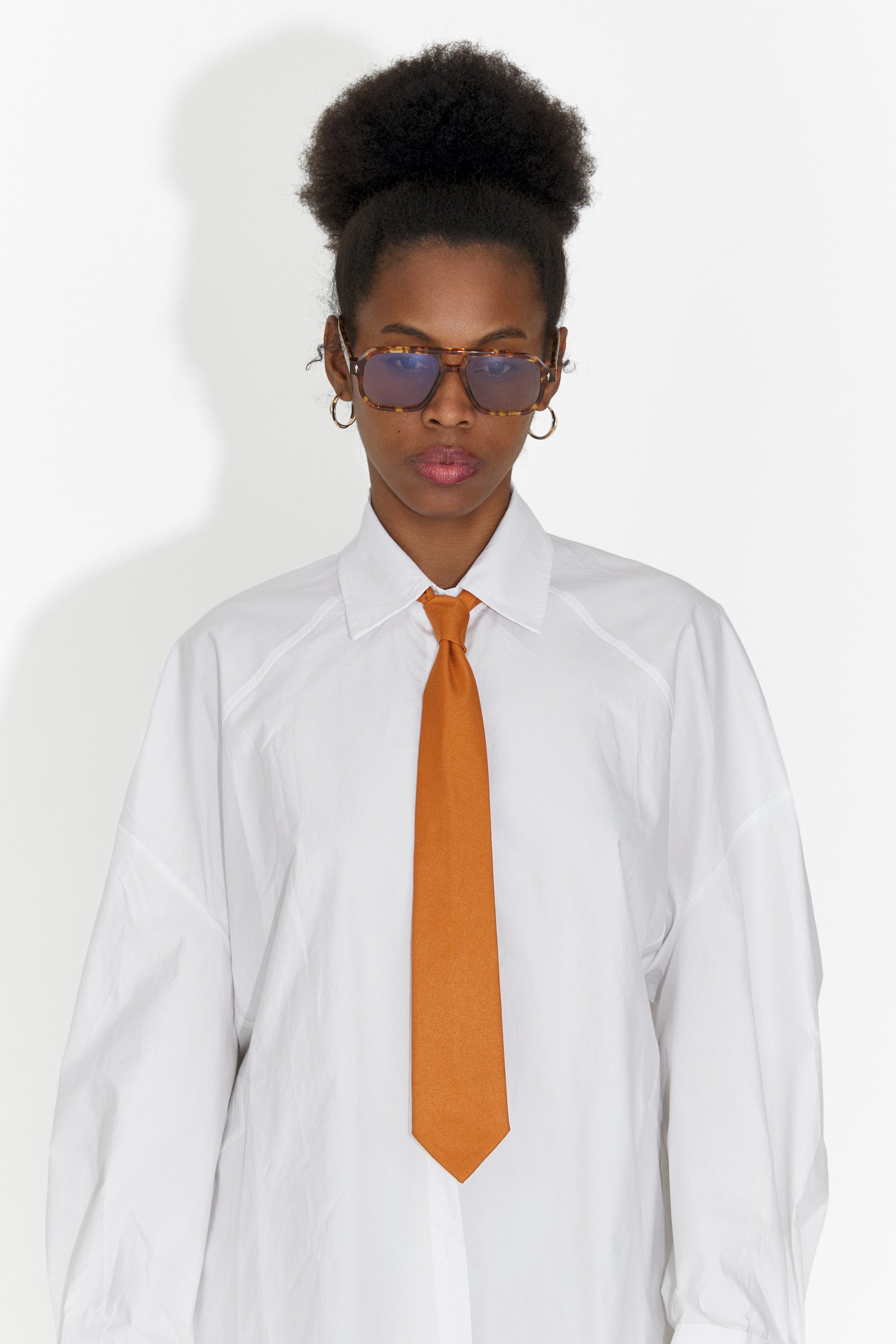 Дамска вратовръзка керемиден цвят Синдия Богас