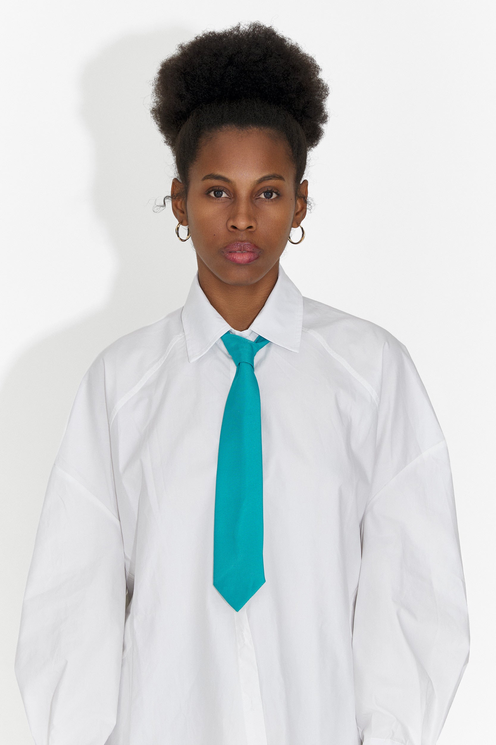 Дамска вратовръзка тюркоазена Sindia Bogas