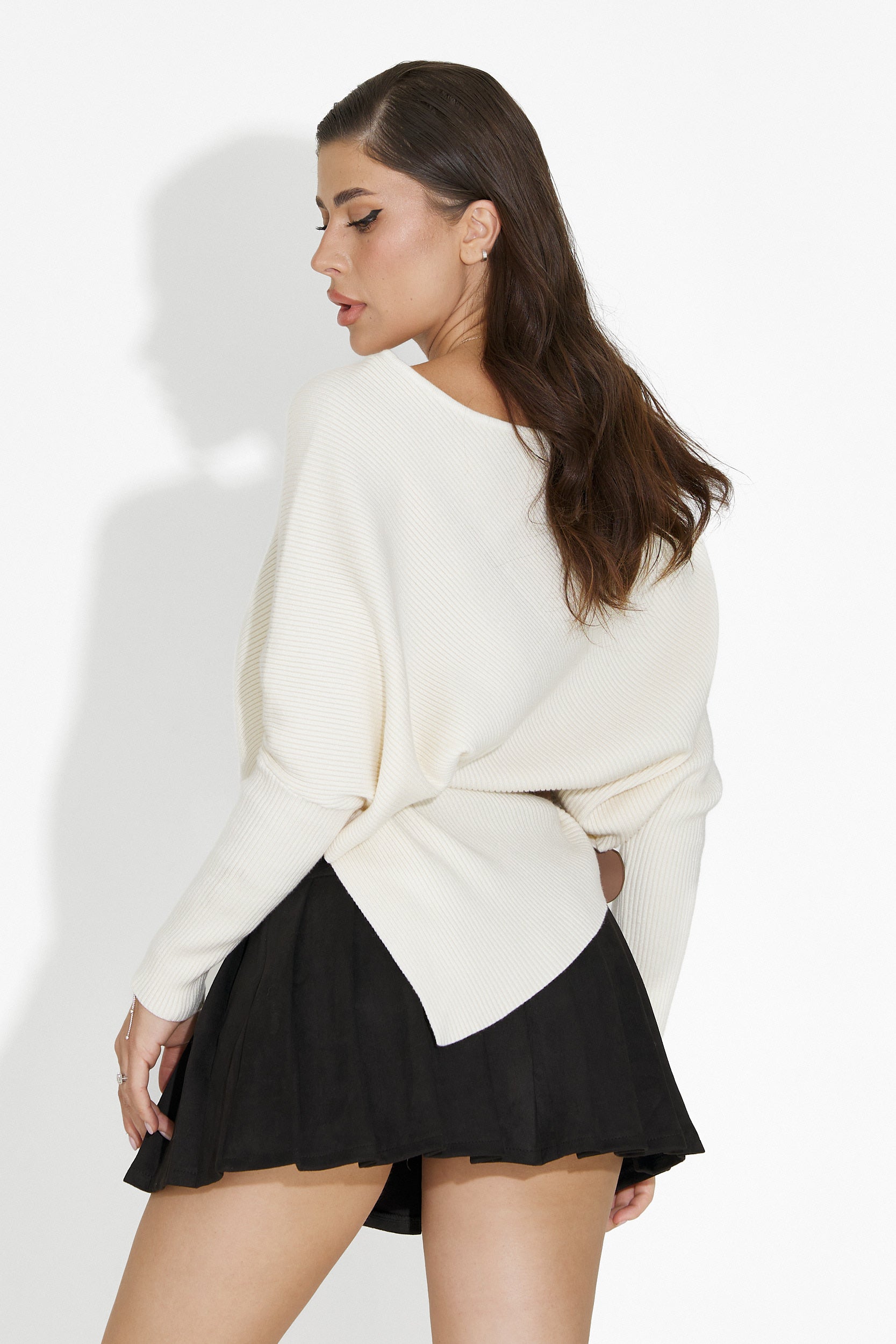 Черна дамска пола Mavira Bogas в ежедневен стил