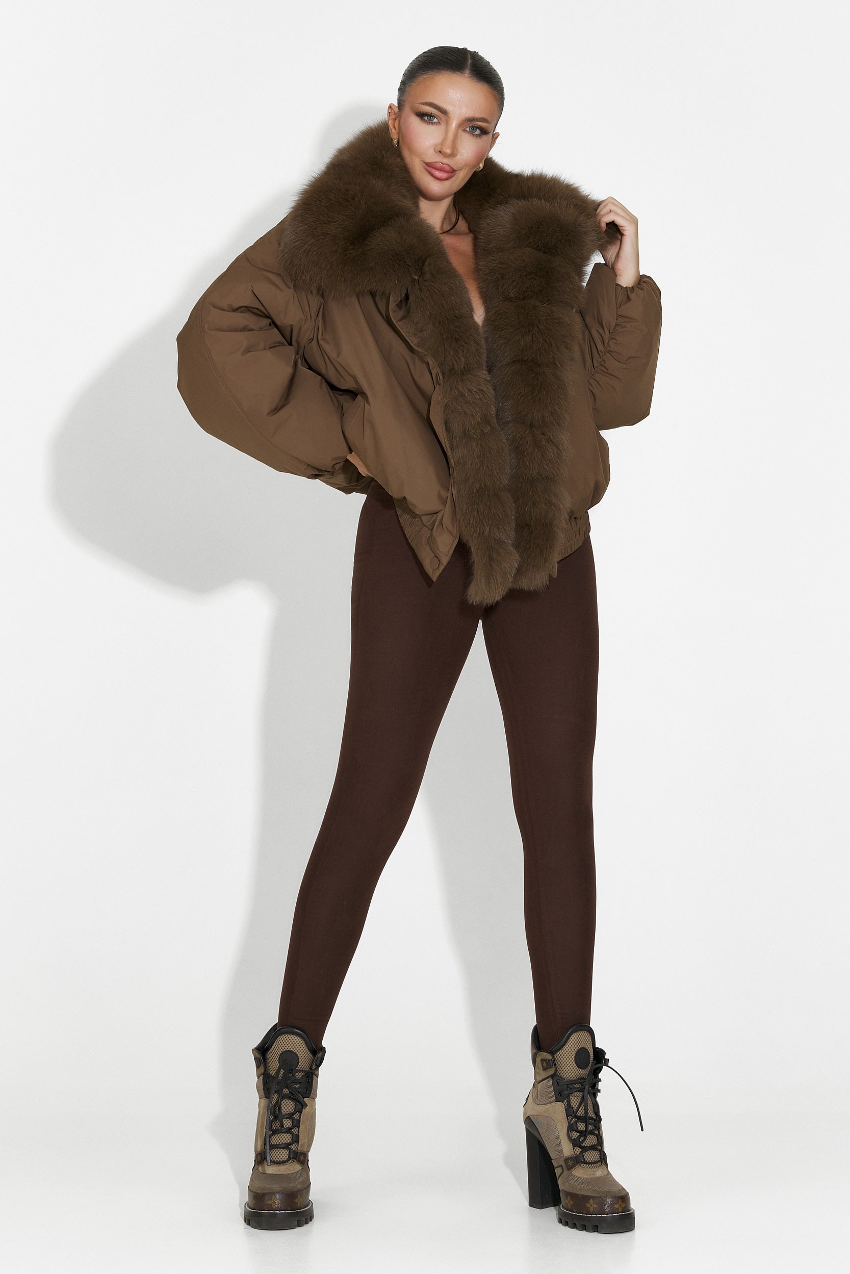 Кафяво дамско спортно яке Arvion Bogas