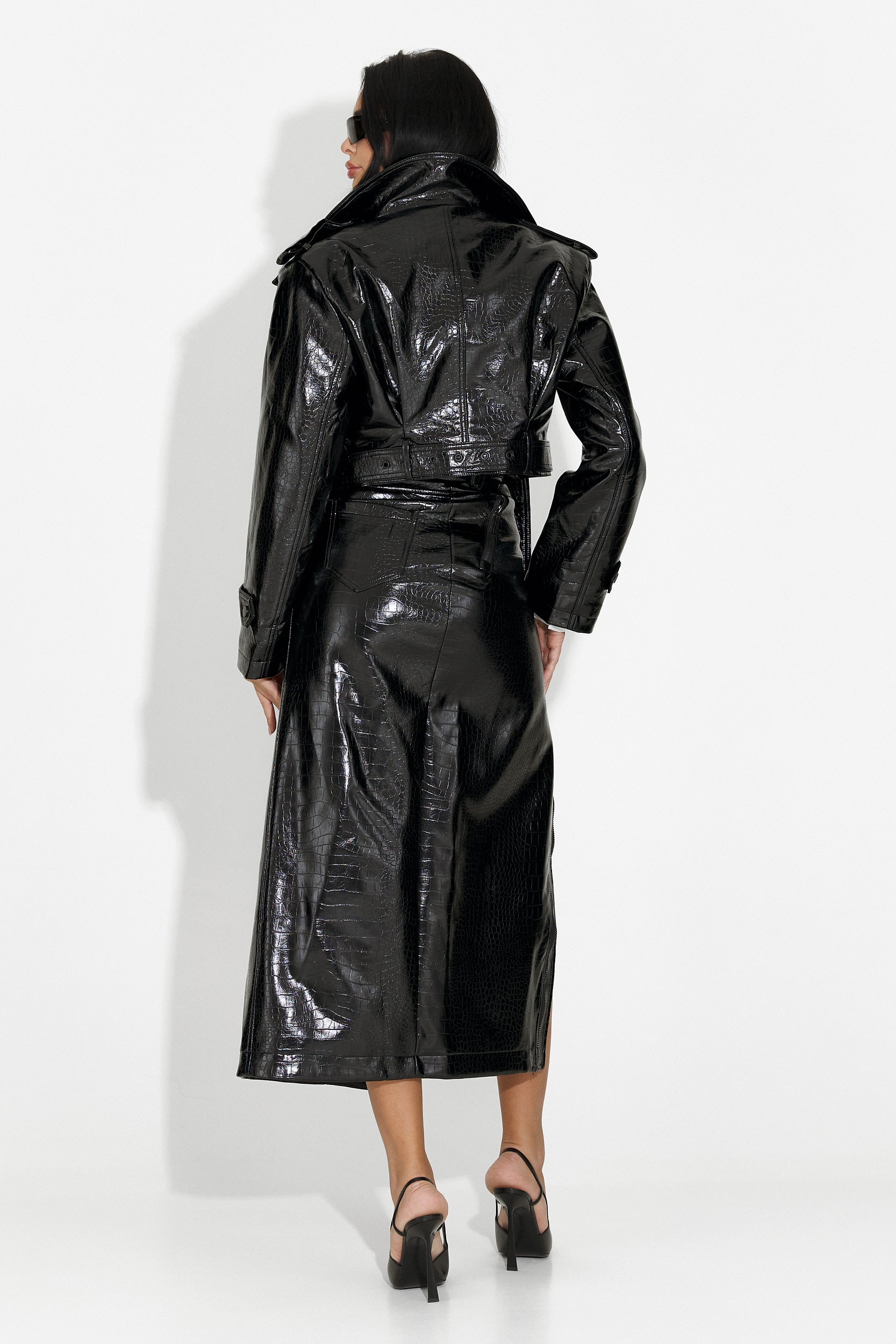 Черно дамско спортно яке Calipso Bogas