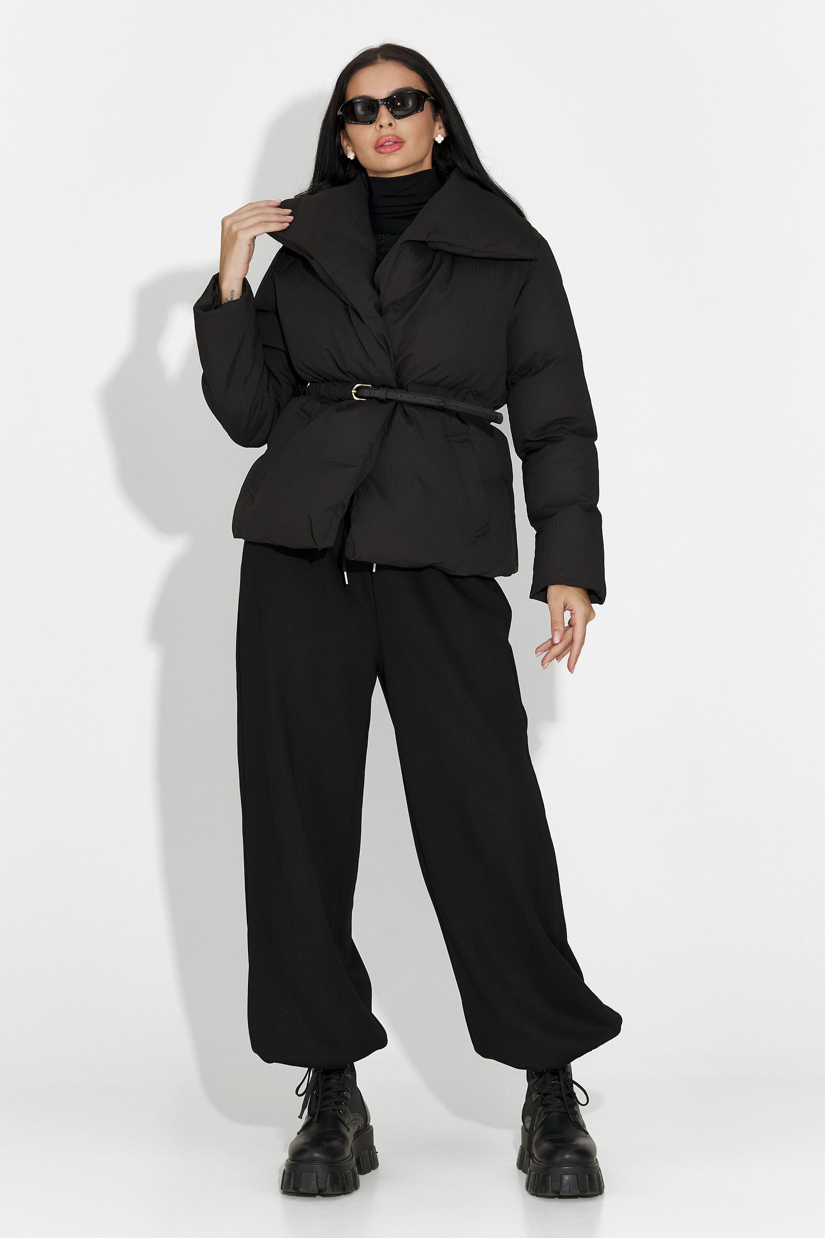 Черно дамско спортно яке Eonica Bogas