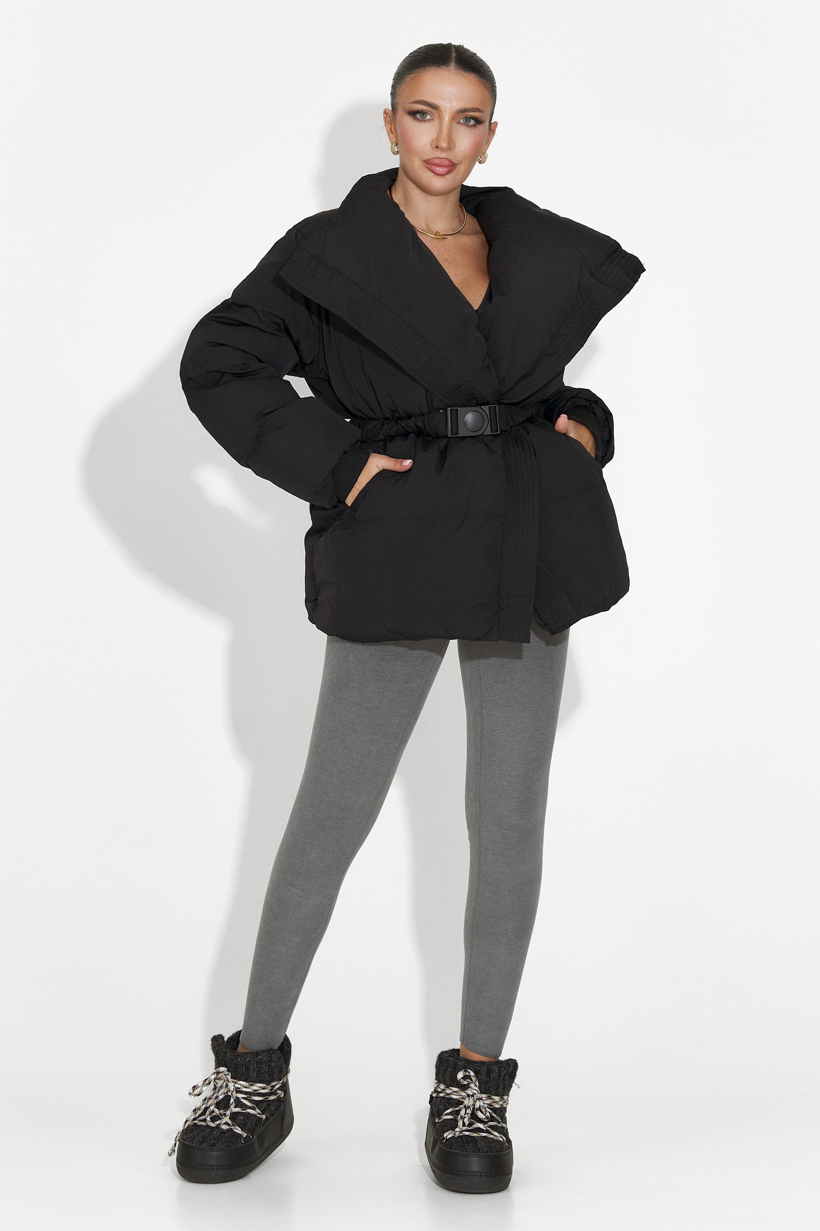 Черно дамско спортно яке Norisa Bogas