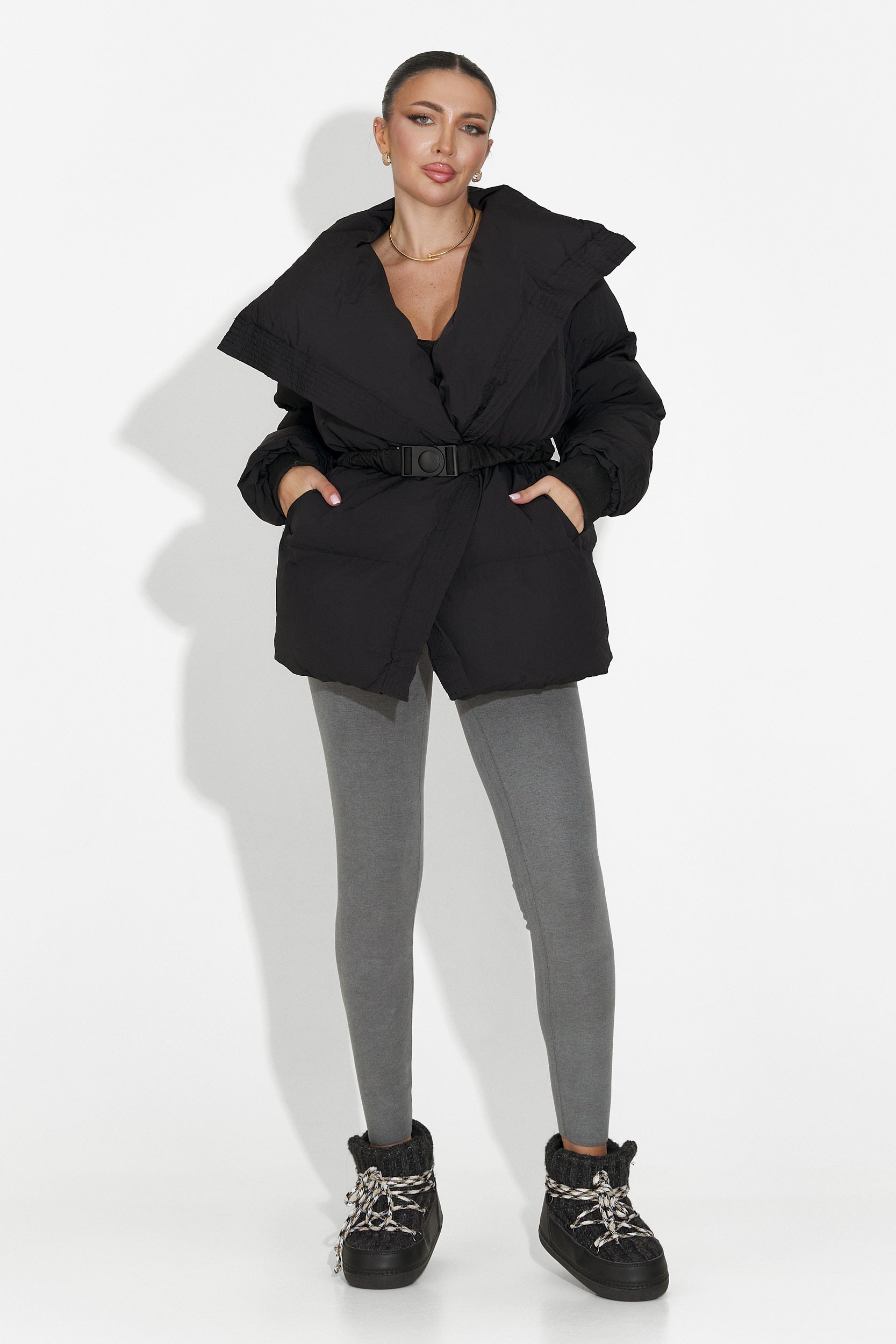 Черно дамско спортно яке Norisa Bogas