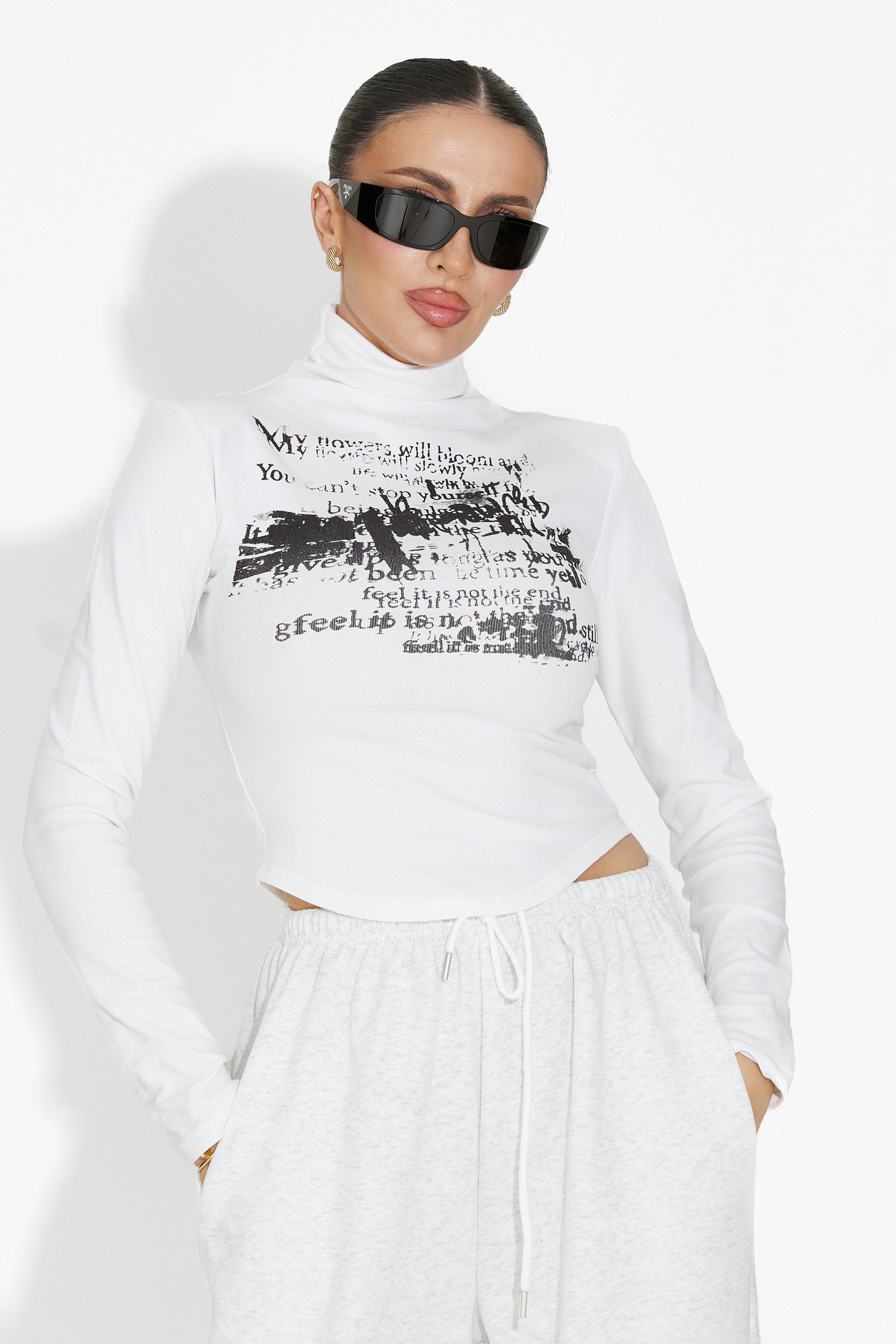 Кежуал дамска бяла блуза Fenalya Bogas