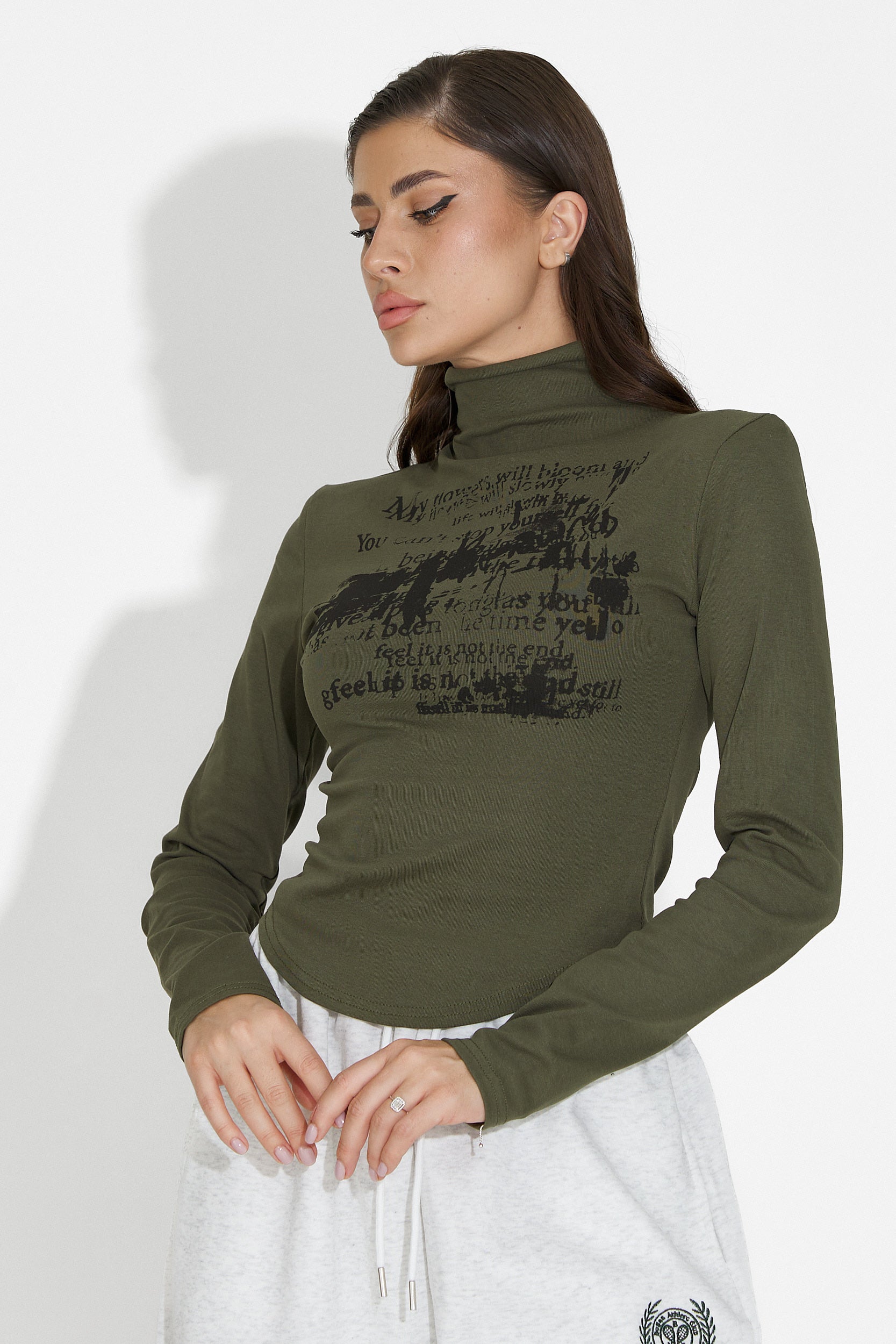 As an AI, I need the context to provide an accurate translation