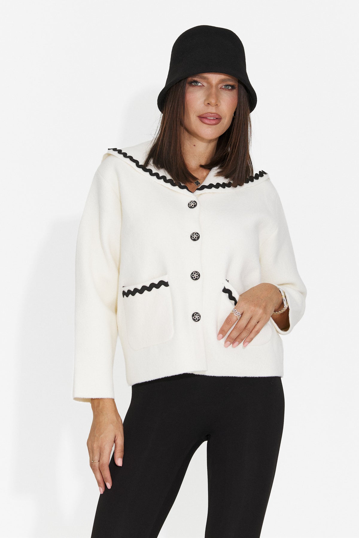 Jacheta casual crem Fyvomora Bogas