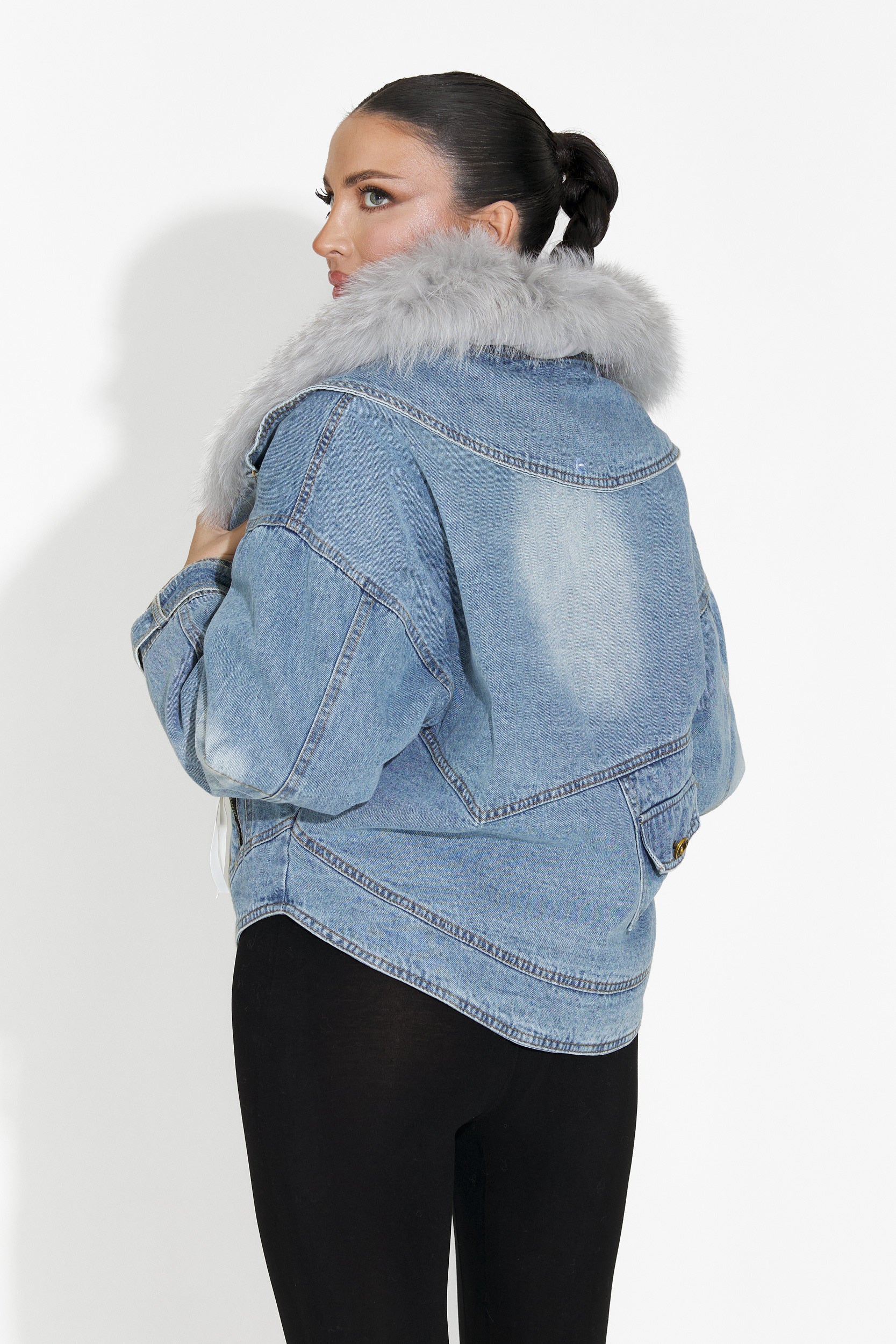 Дамско сако в синьо Tarnia Bogas