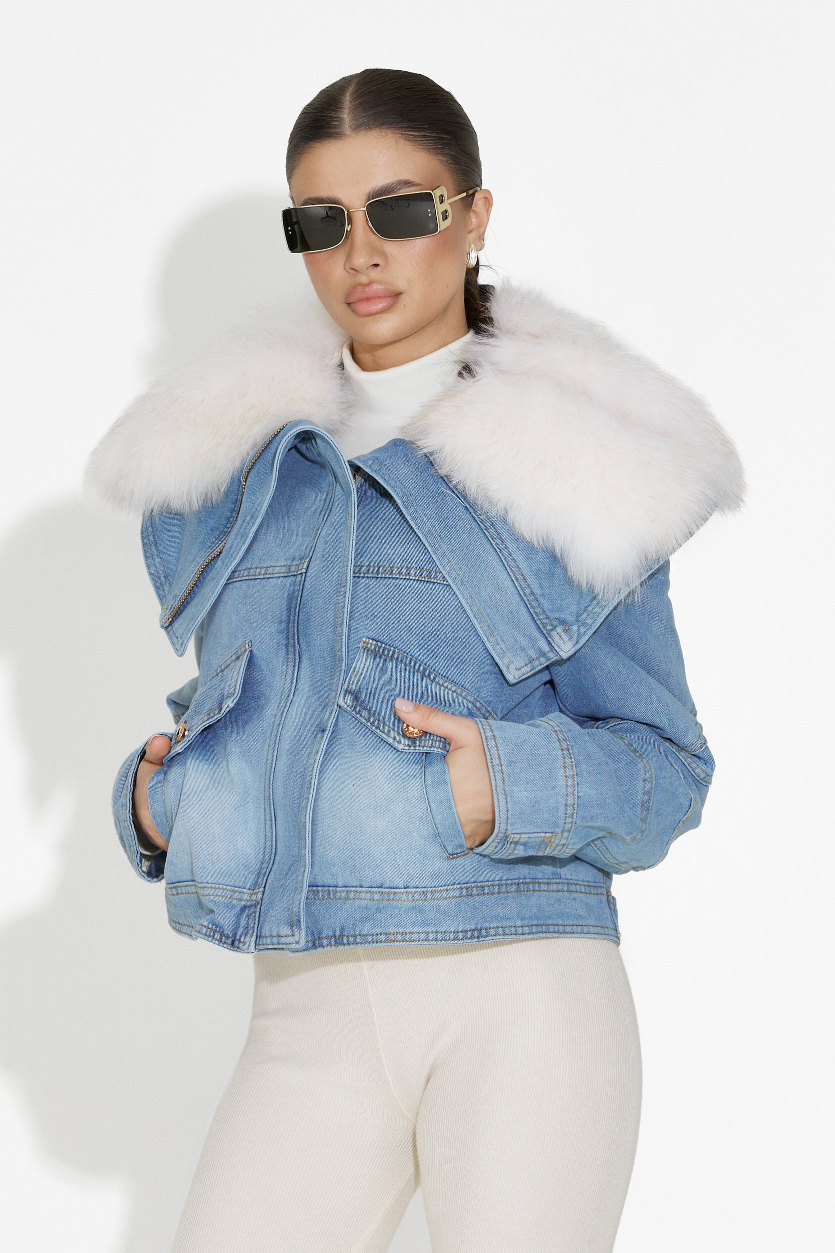 Дамско сако в синьо Veliora Bogas