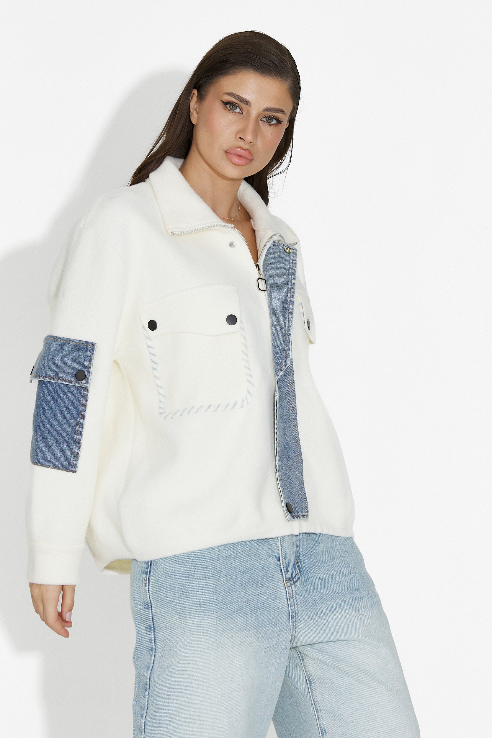 Дамско кежуал бяло яке Nedaria Bogas