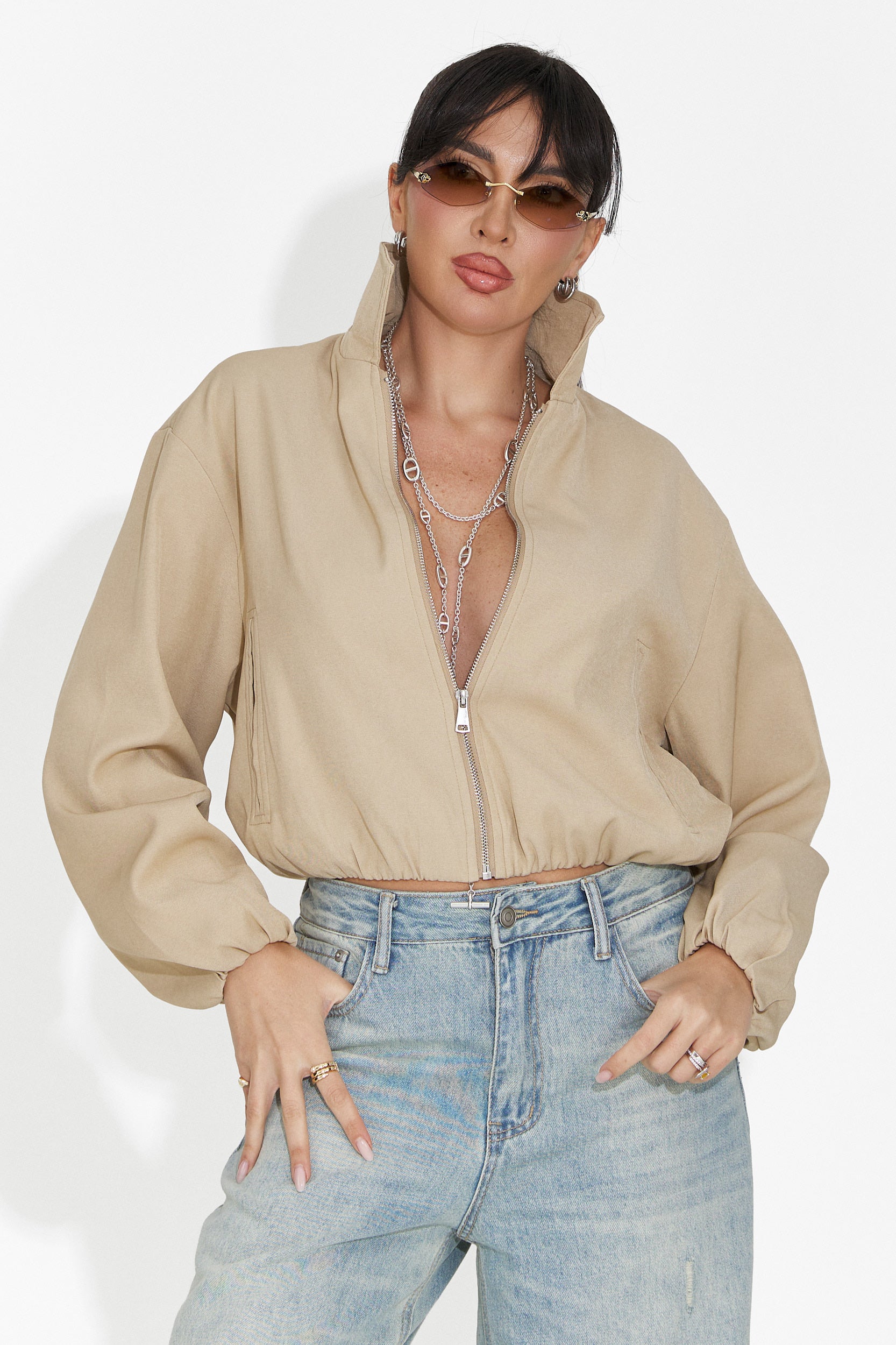 Дамско ежедневно яке бежово Giona Bogas