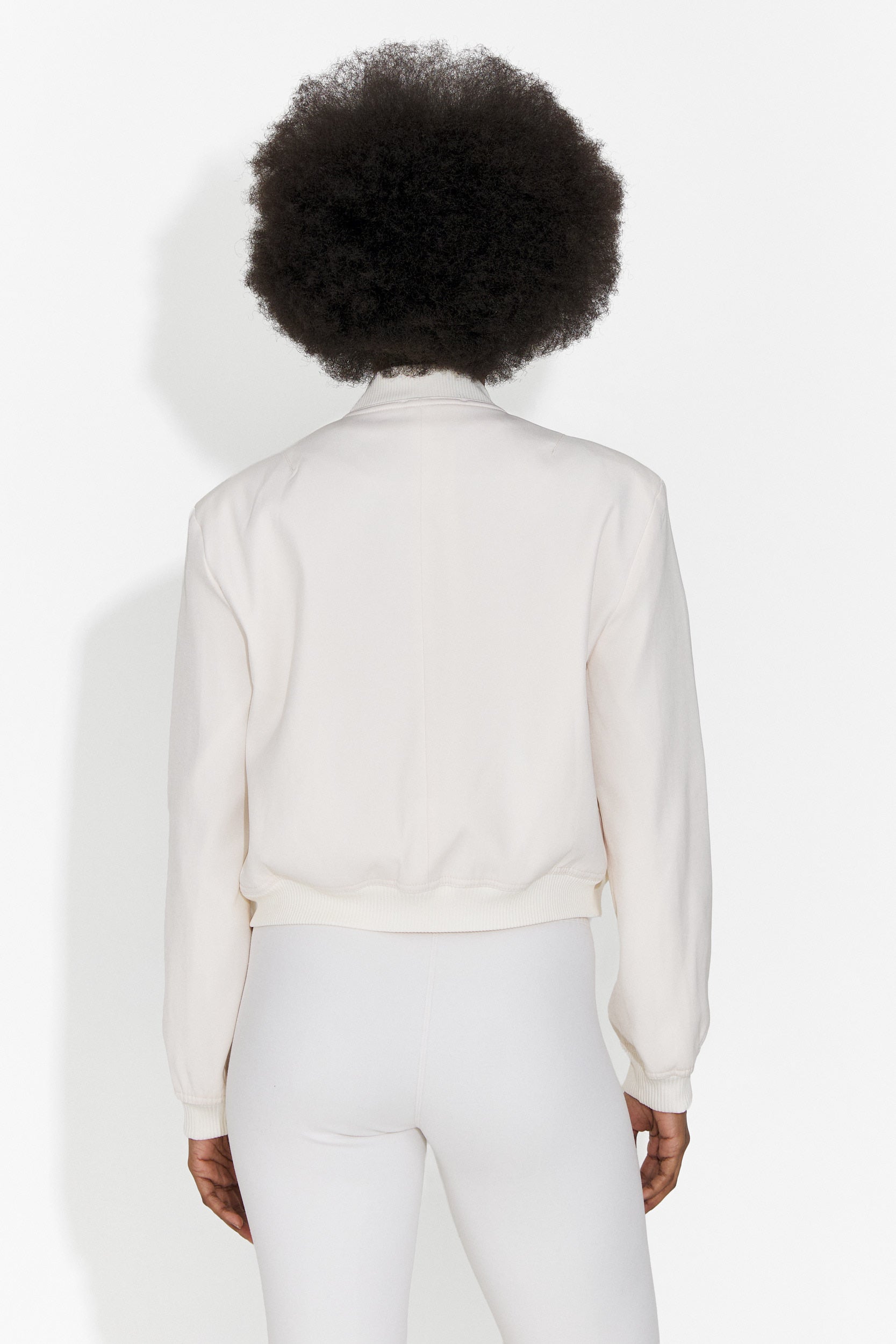 Ежедневно дамско яке в кремав цвят Cataleia Bogas