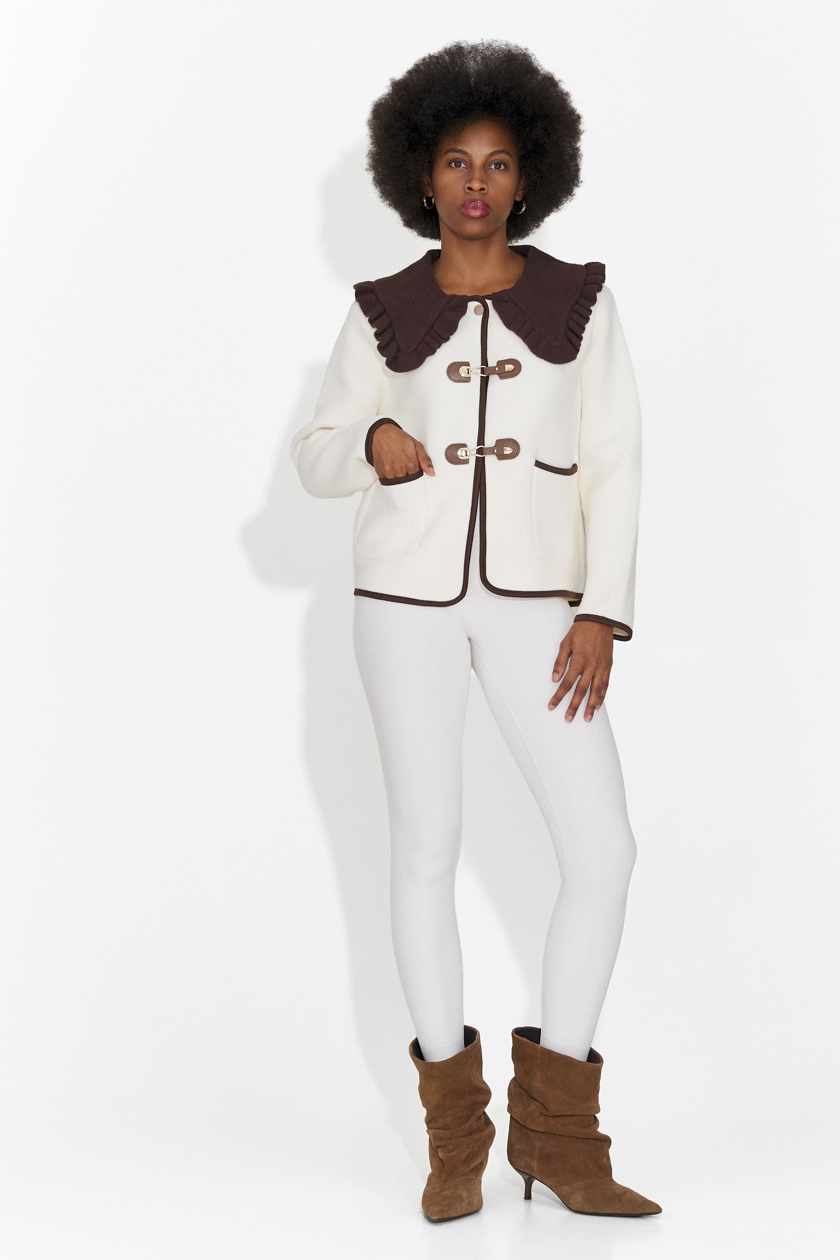 Елегантно дамско яке в кремав цвят Atila Bogas