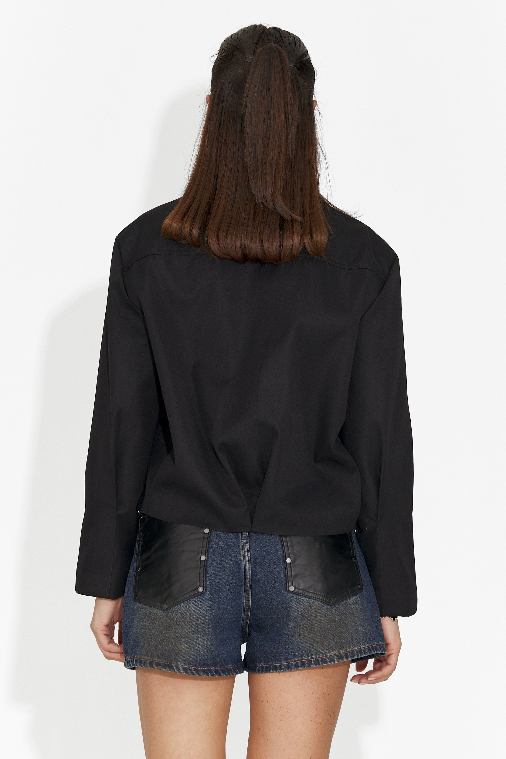 Елегантно дамско черно яке Comino Bogas