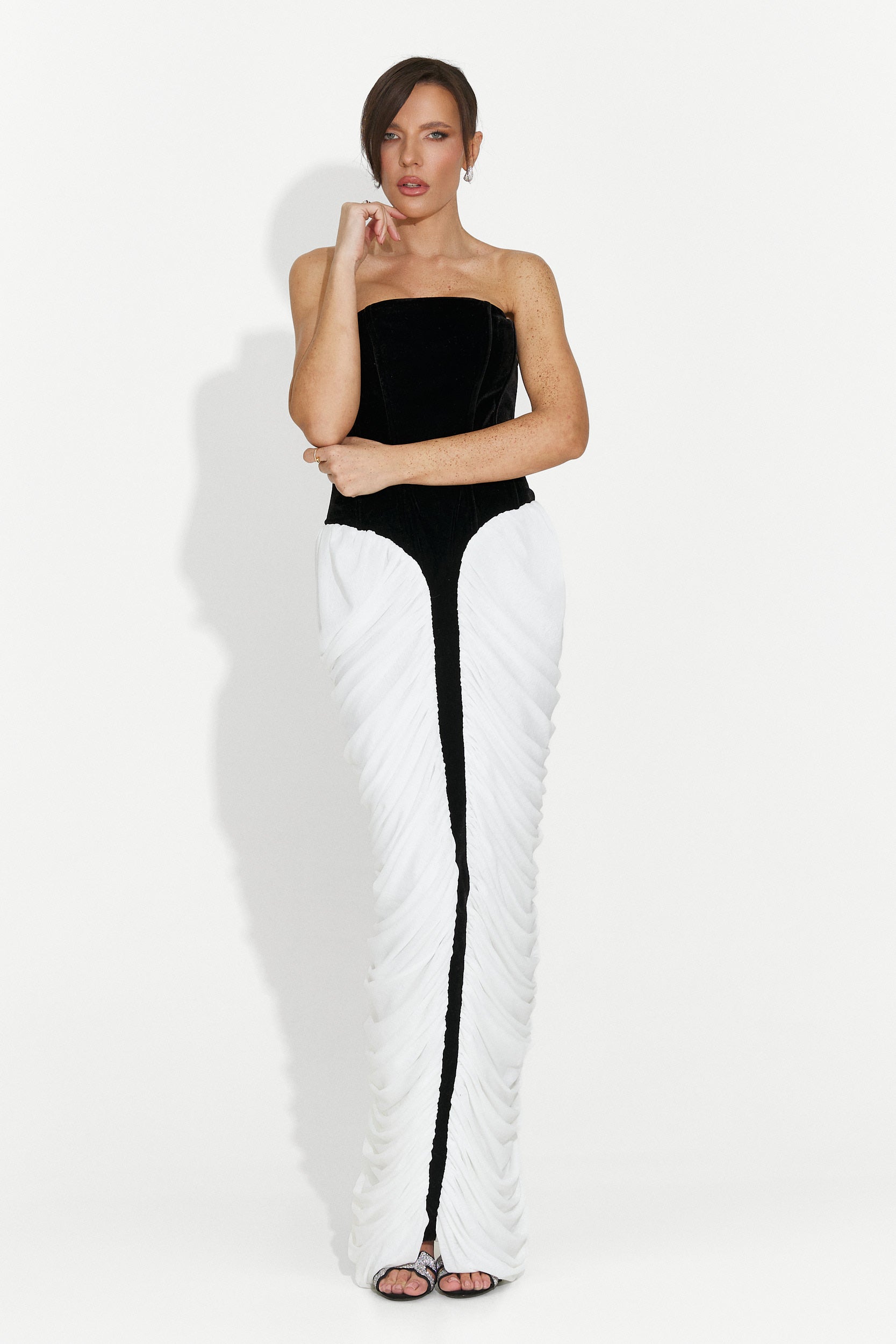 Дамска дълга рокля черно бяло York Bogas