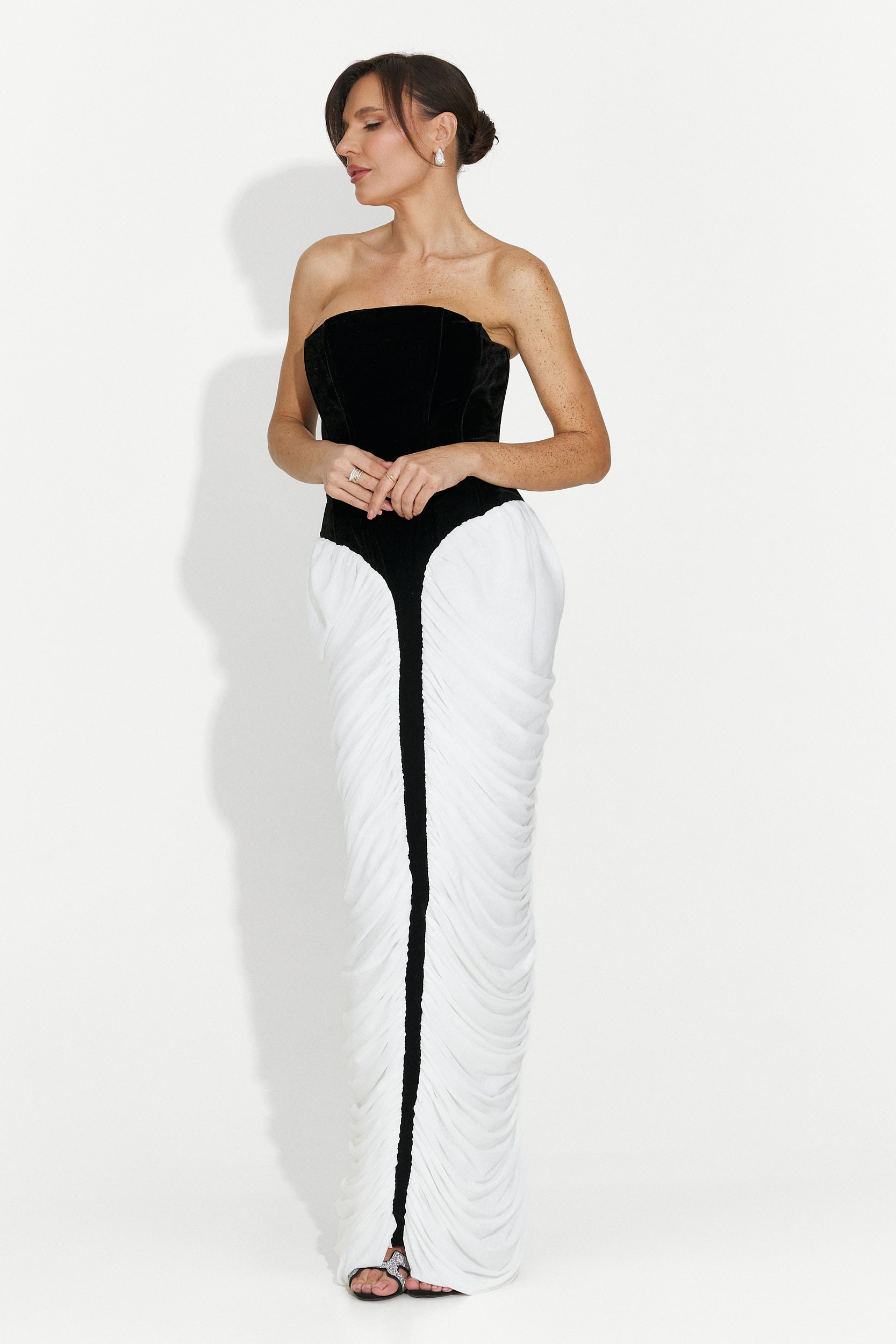 Дамска дълга рокля черно бяло York Bogas