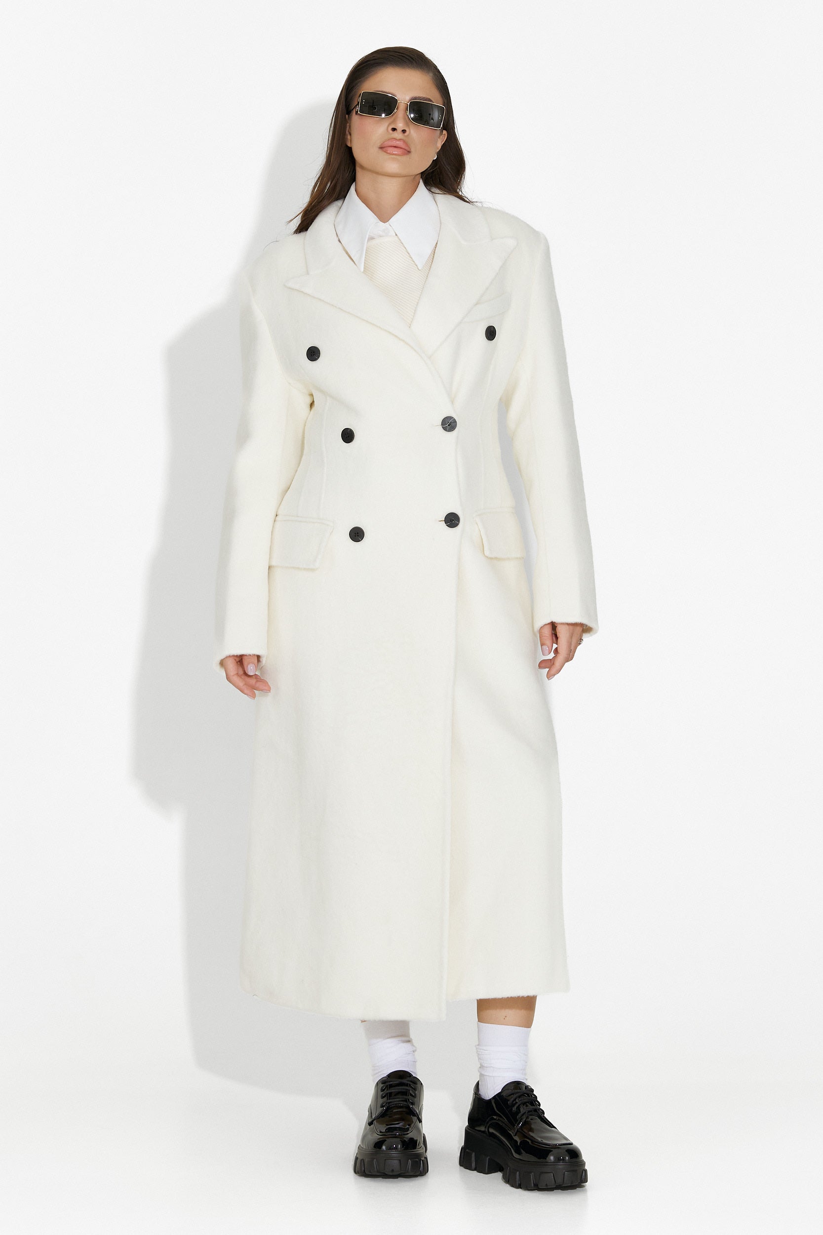 Елегантно бежово дамско палто Savira Bogas