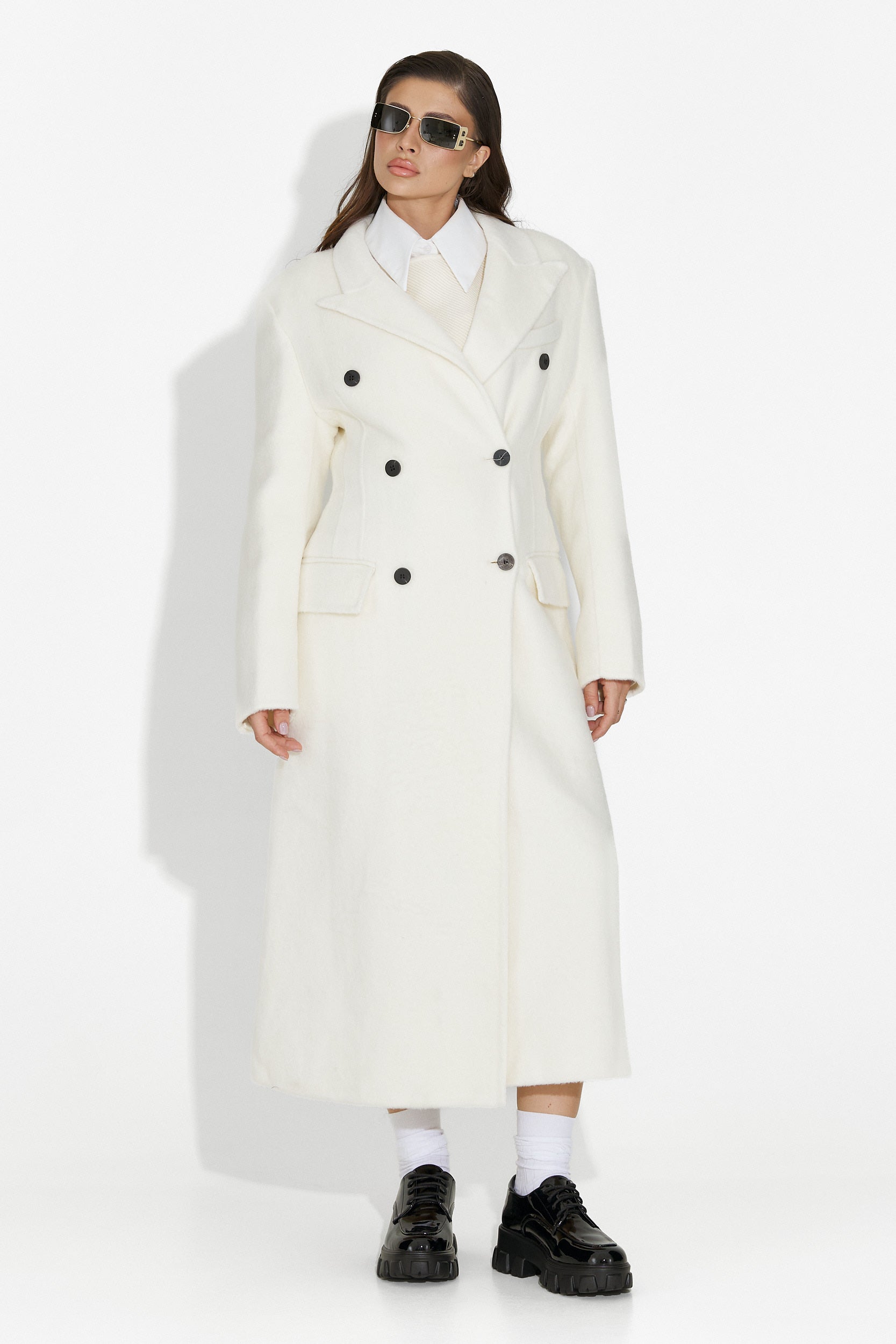 Елегантно бежово дамско палто Savira Bogas