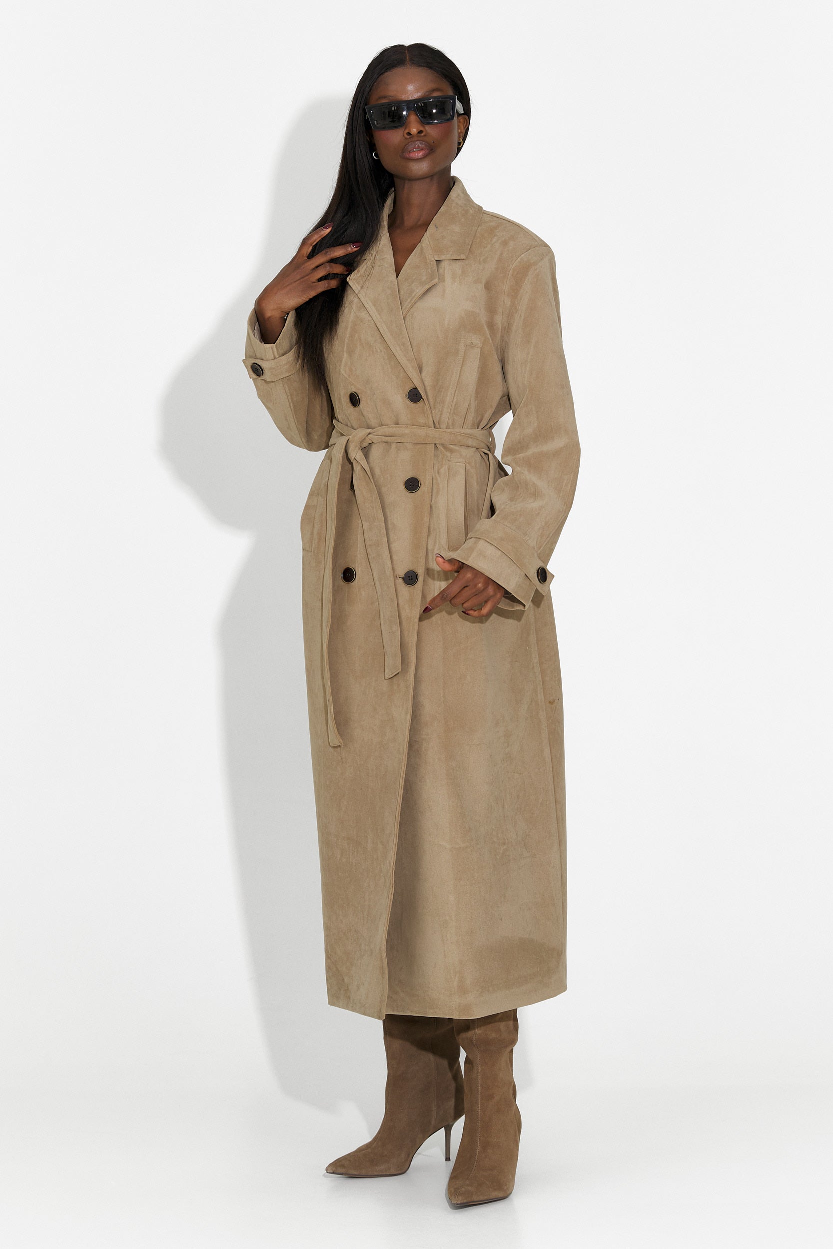 Елегантно бежово дамско палто Seliora Bogas