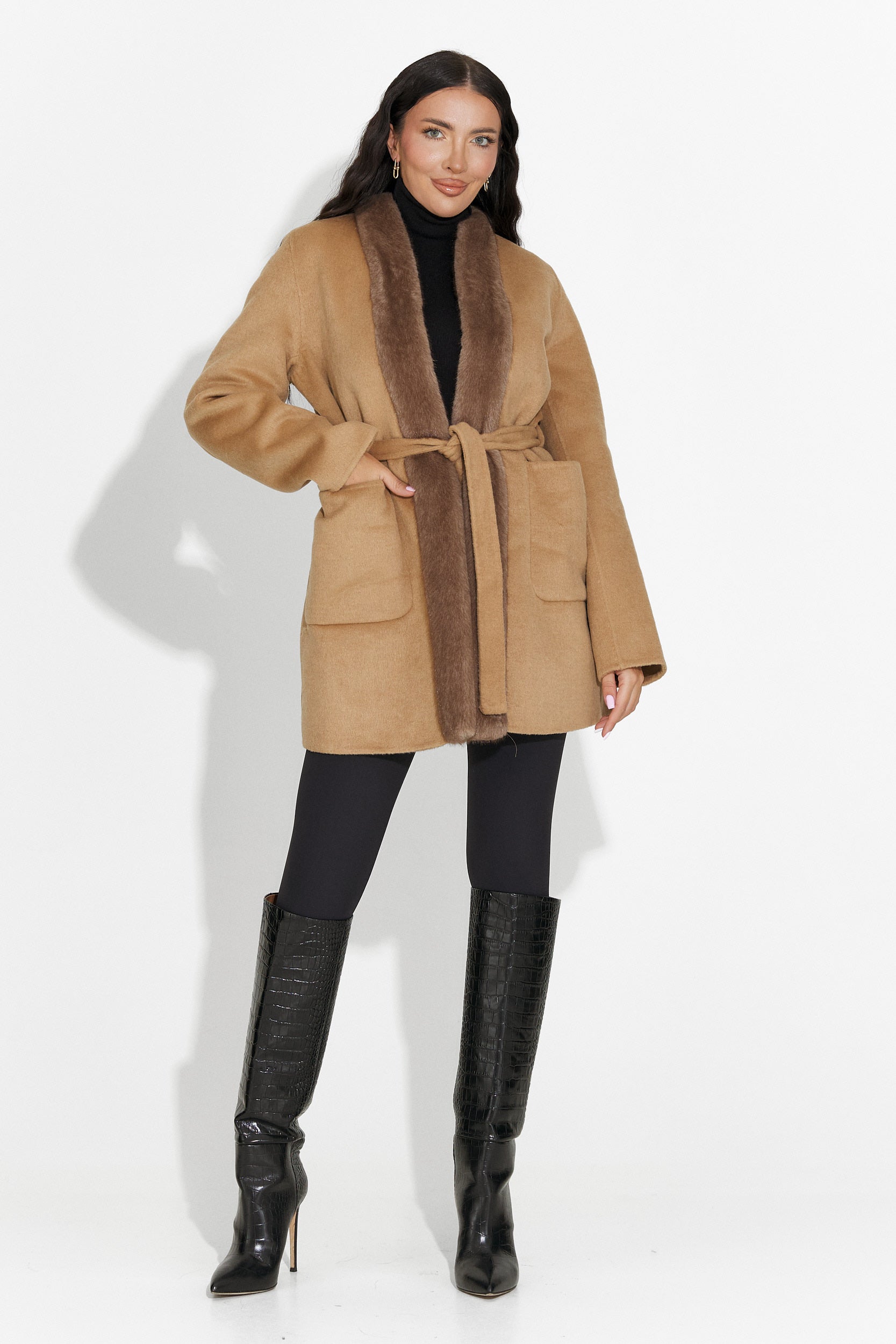 Елегантно дамско палто кафяво Gelira Bogas