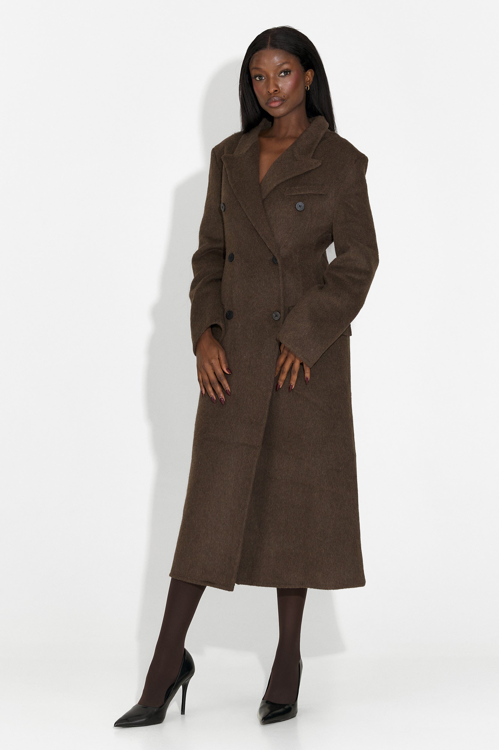 Елегантно дамско палто в кафяво от Savira Bogas