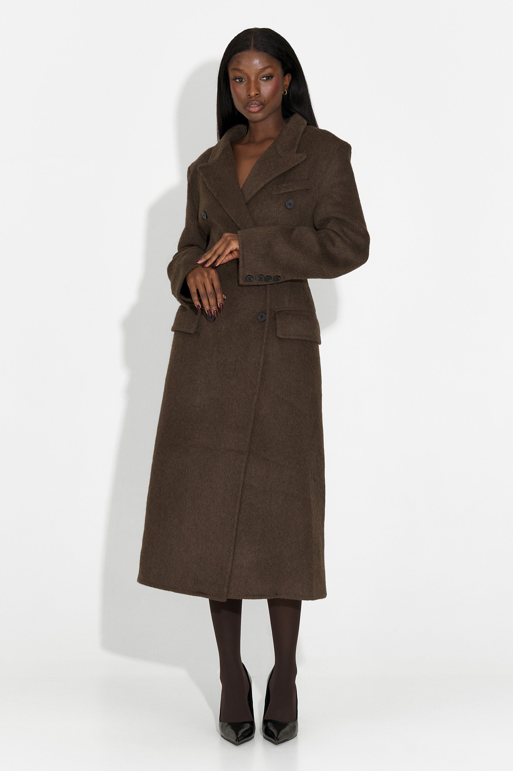 Елегантно дамско палто в кафяво от Savira Bogas