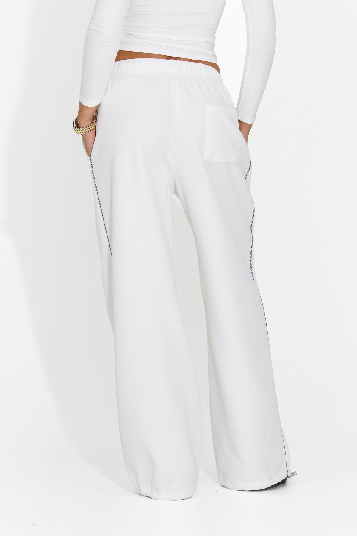 Pantaloni albi Losiaia Bogas