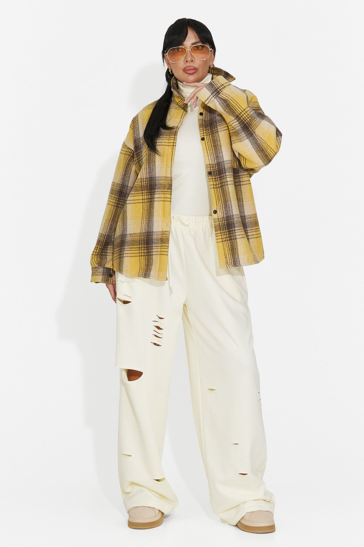 Pantaloni casual crem Lulaoa Bogas