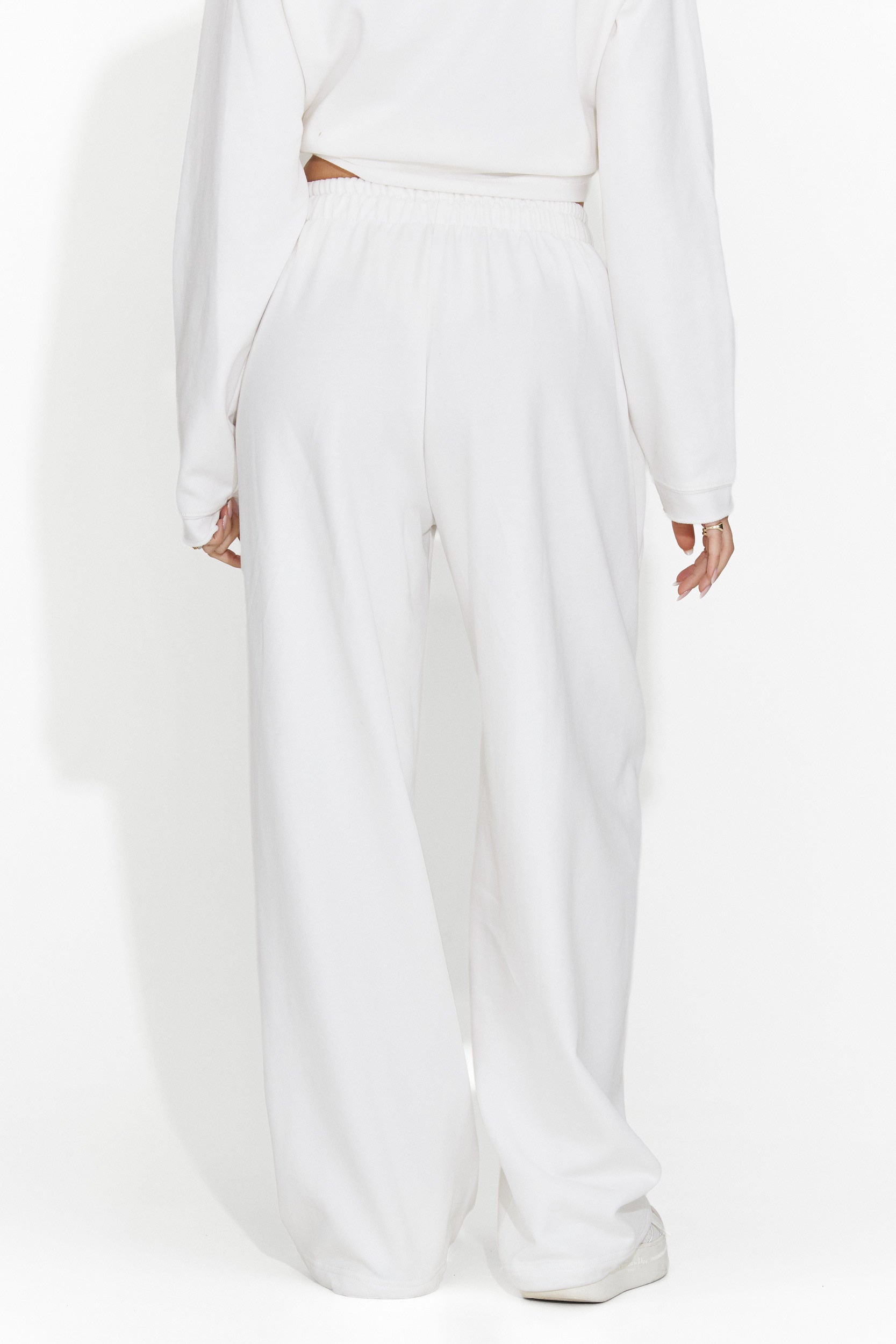 Бели дамски ежедневни панталони Romela Bogas