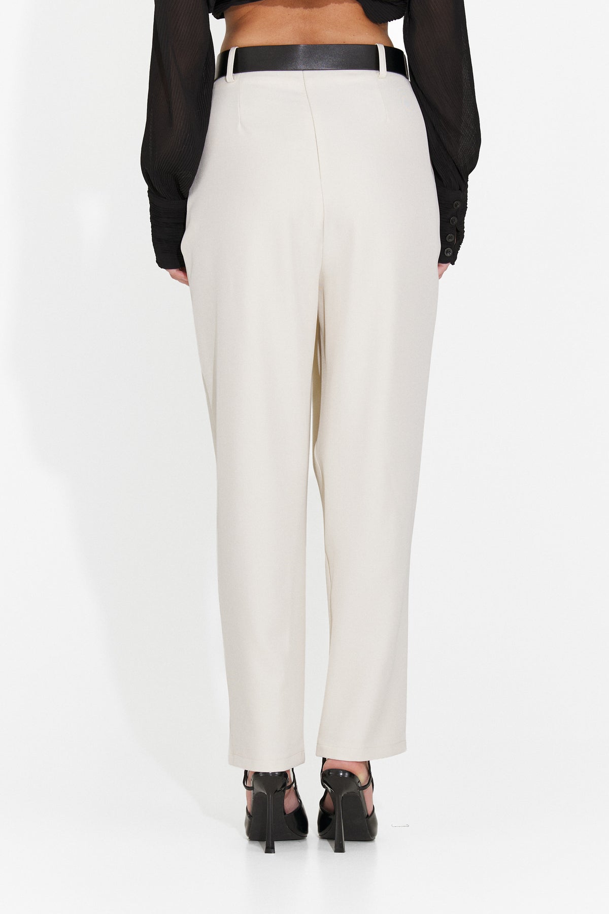 Pantaloni eleganti crem Hanoriaria Bogas