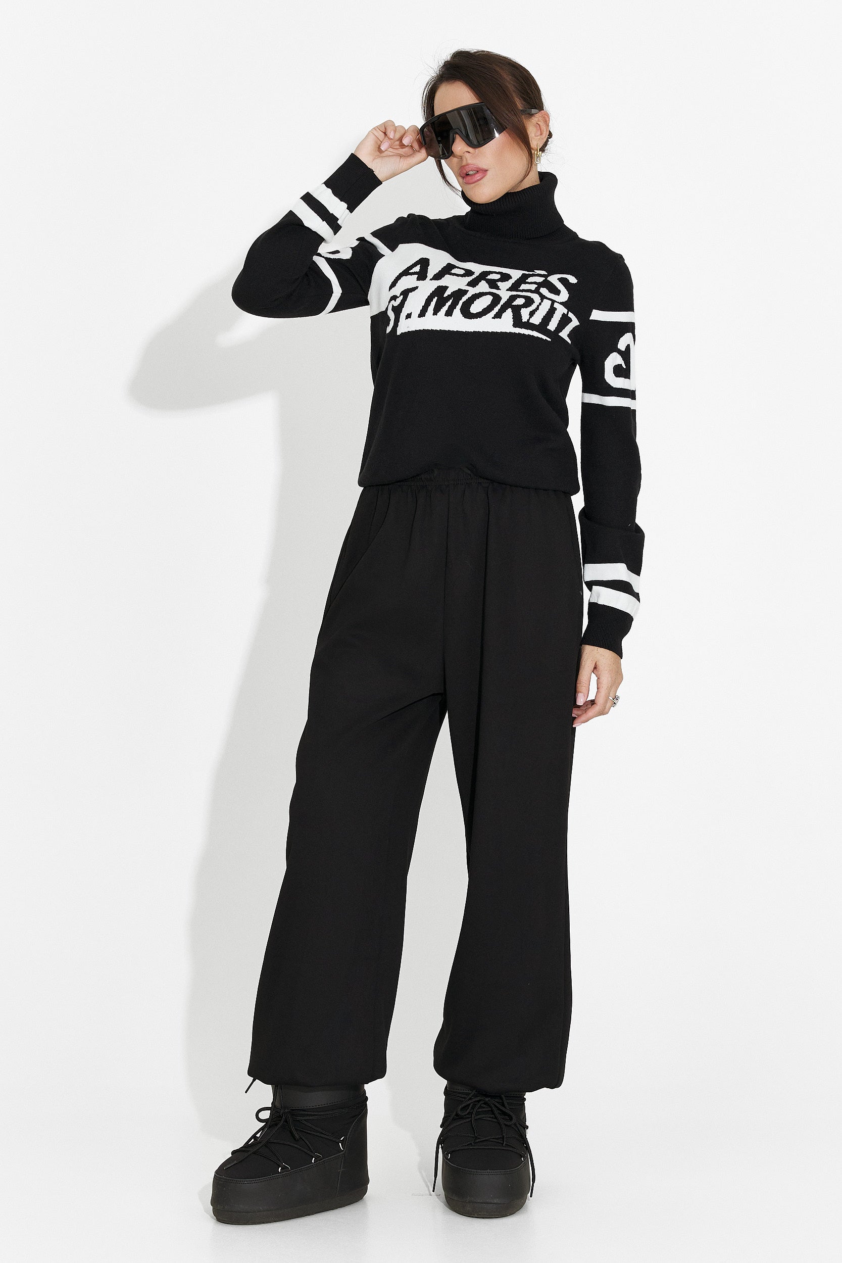 Дамски ежедневен черен пуловер Nelora Bogas