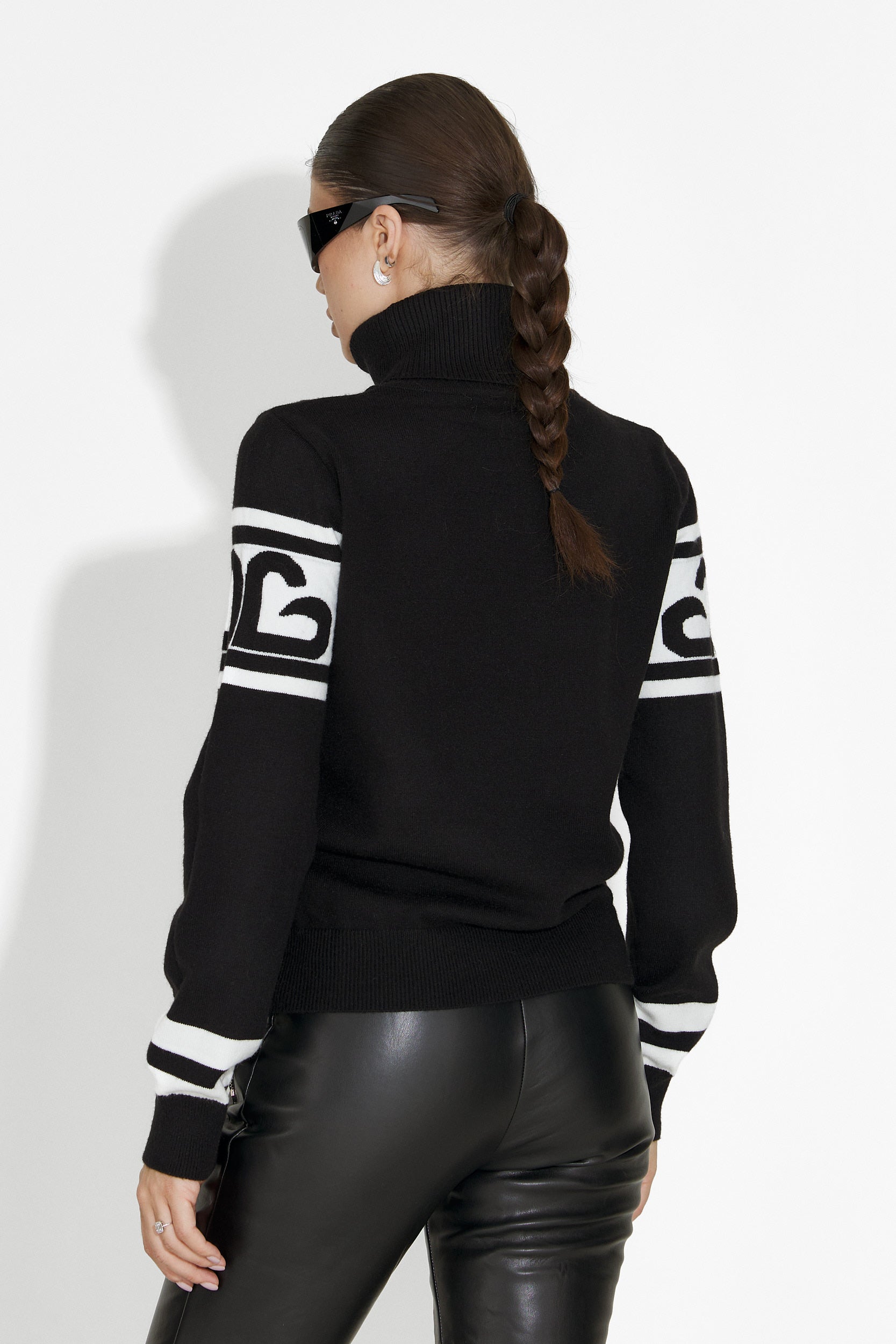 Дамски черен ски пуловер Delyra Bogas