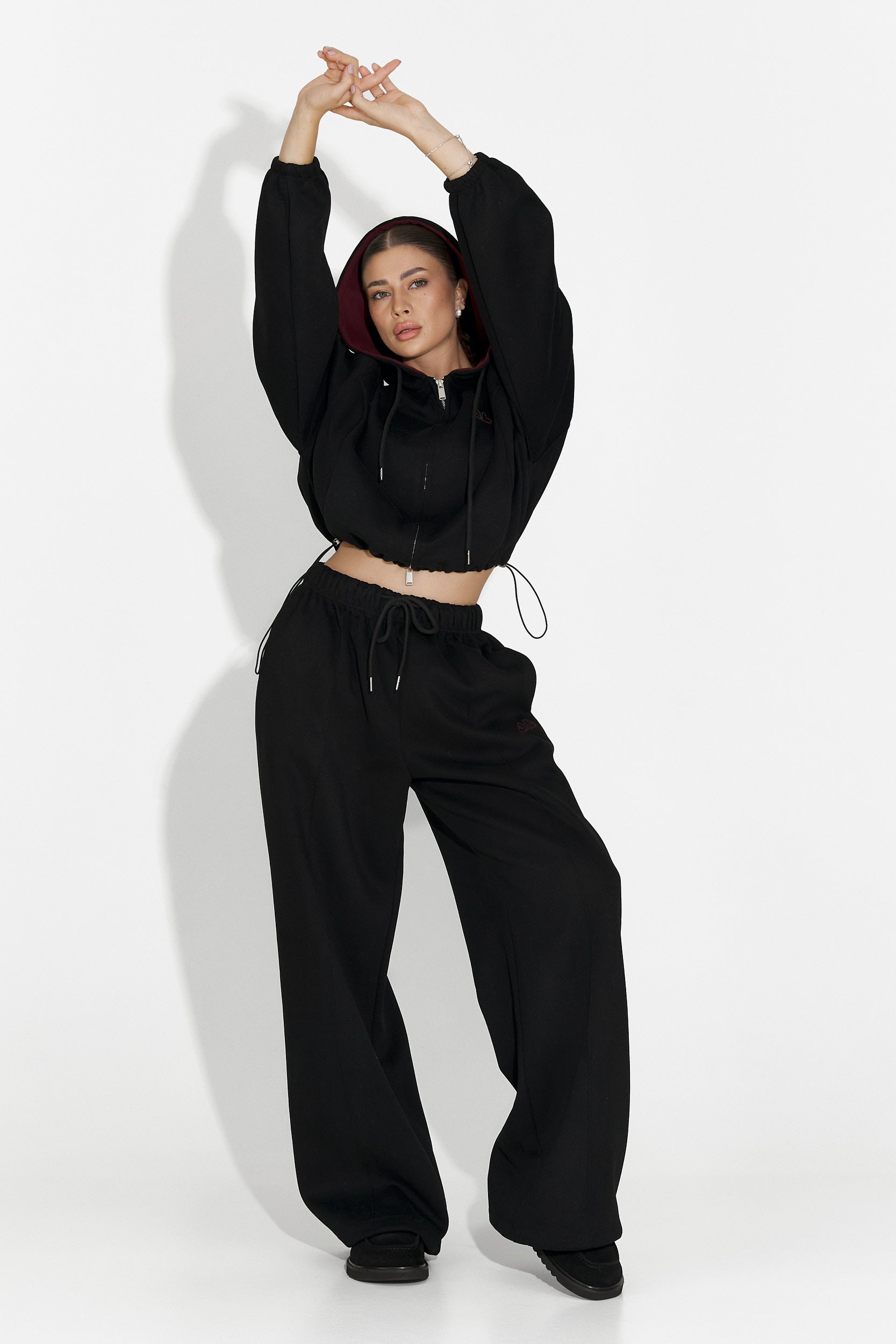 Тренировъчен дамски кежуал черен Reica Bogas