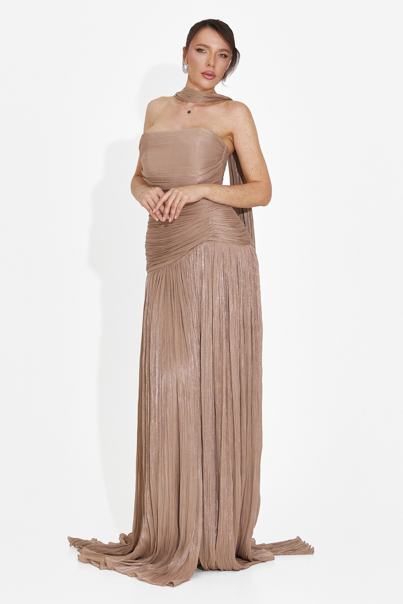 Rochie dama lunga bej Gabielia Bogas